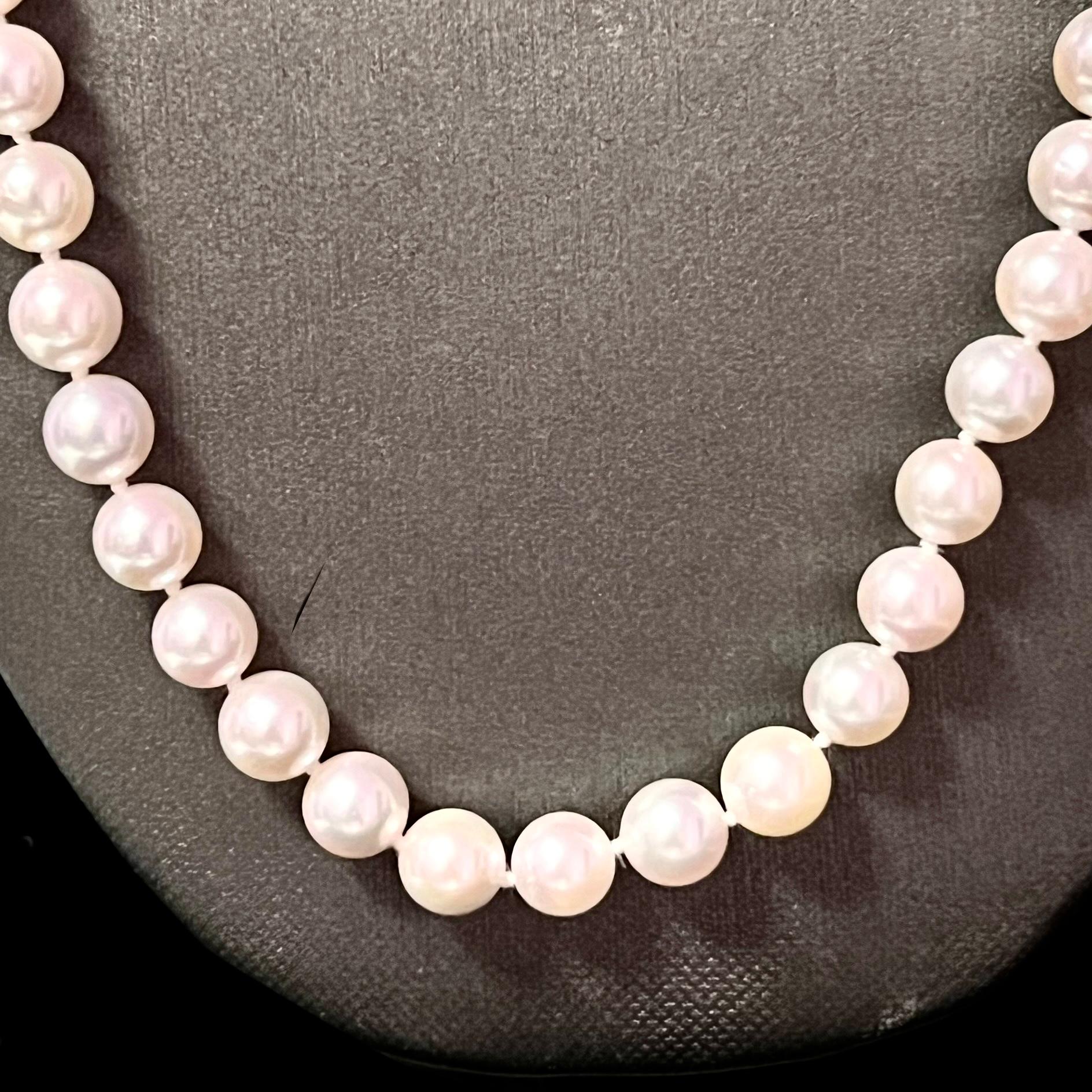 Round Cut Akoya Pearl Necklace 24