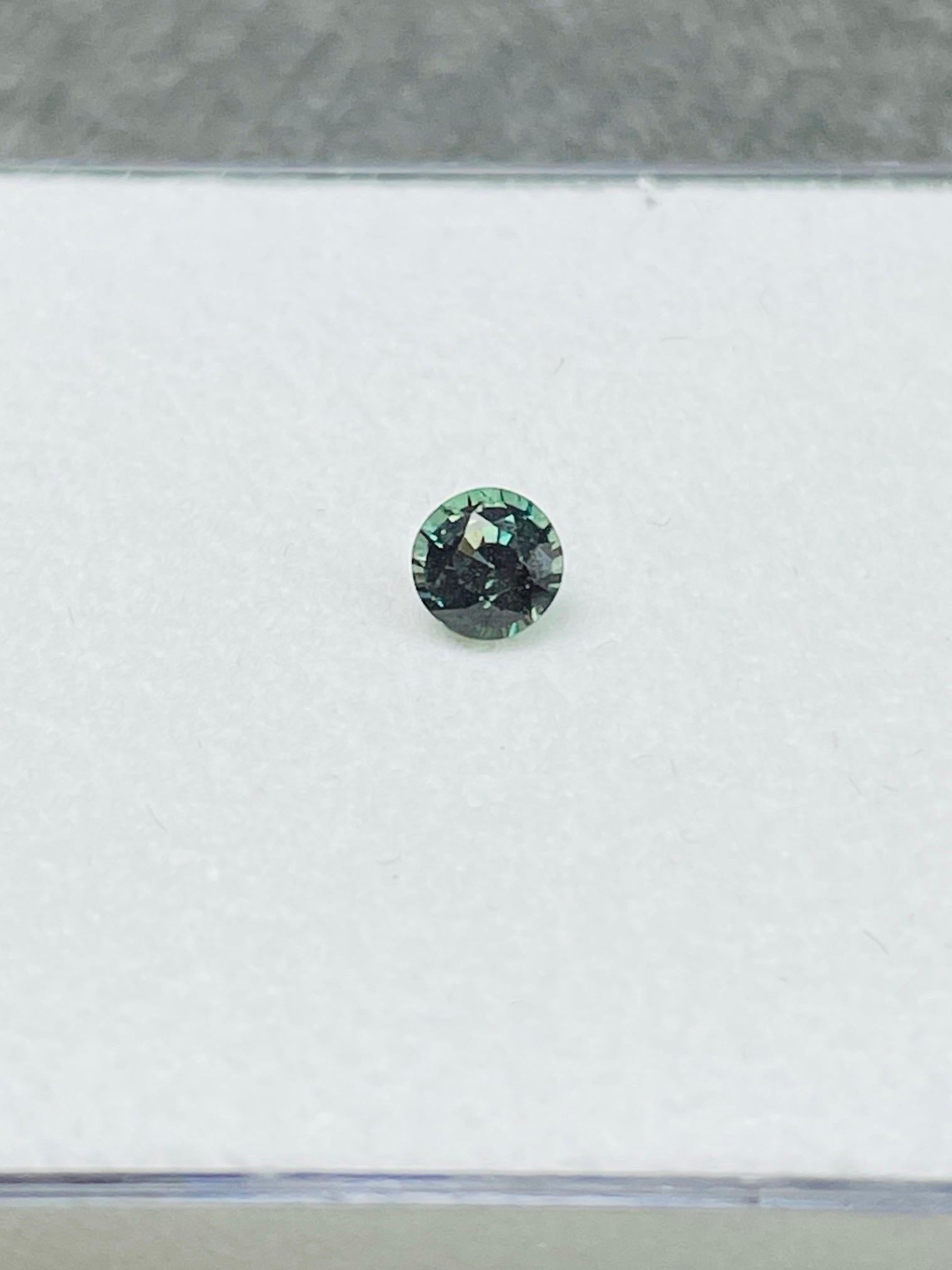Natural Alexandrine 0.23ct deep green to pinkish color change rare gemstone  For Sale 2