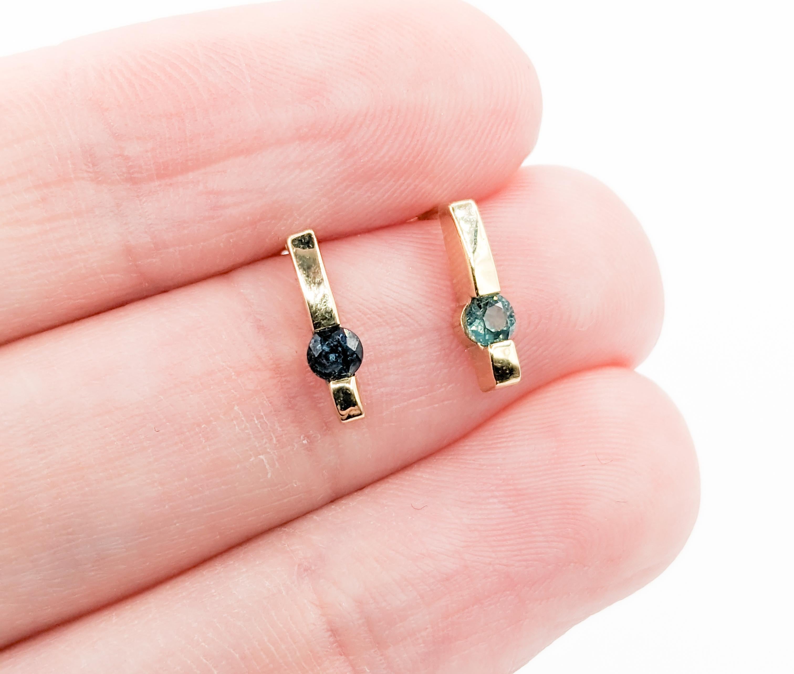 Women's Natural Alexandrite Earrings In Yellow Gold For Sale
