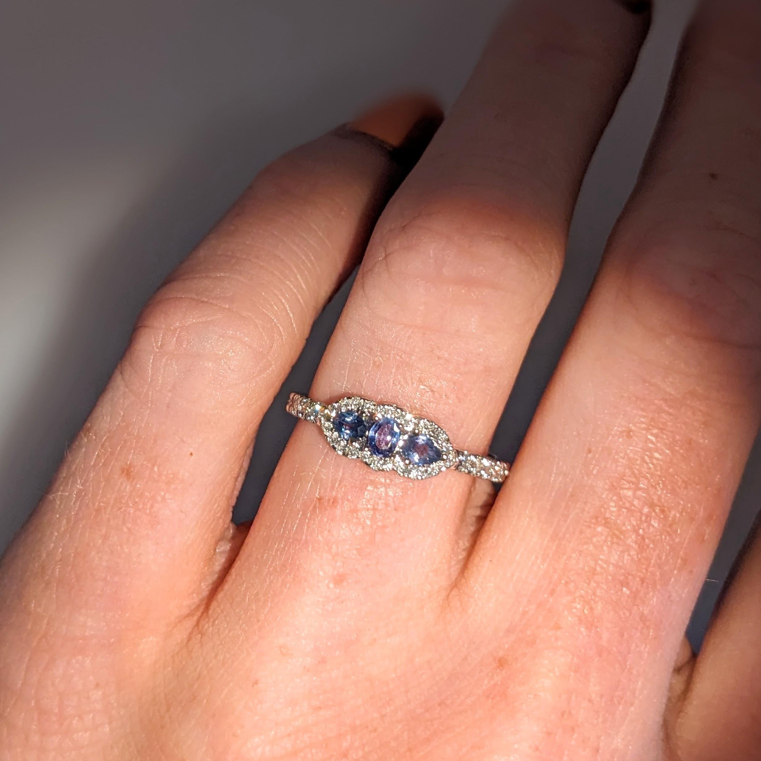 Modern Natural Alexandrite Ring w Earth Mined Diamonds in Solid 14K Gold Oval 3x2.5mm