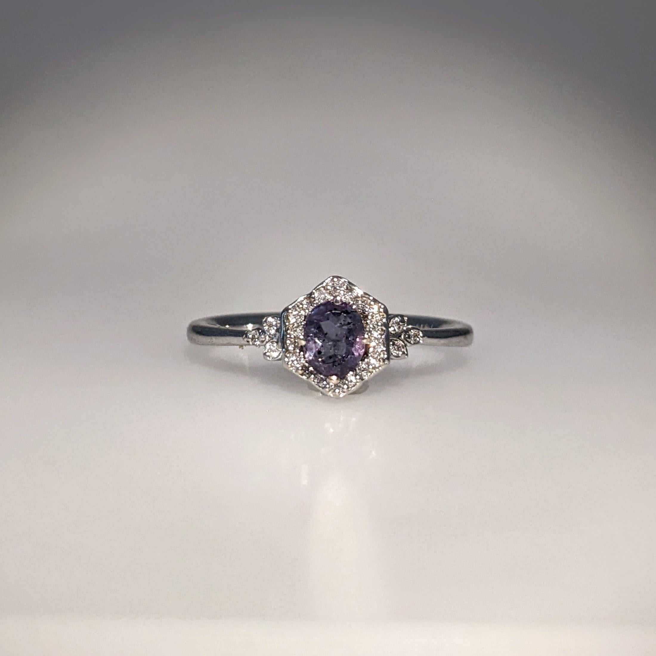 Modern Natural Alexandrite Ring w Earth Mined Diamonds in Solid 14K Gold Oval 5x4mm
