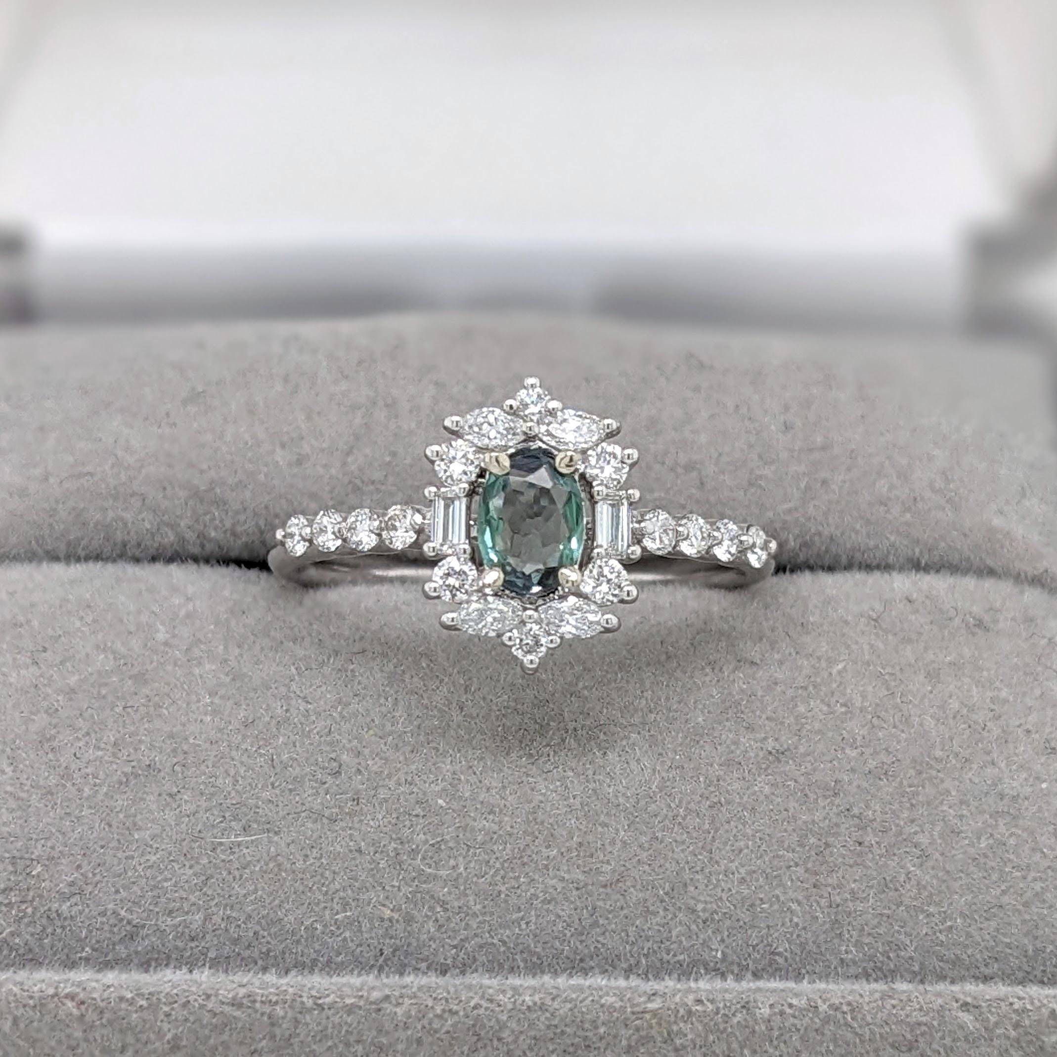 Natural Alexandrite Ring w Earth Mined Diamonds in Solid 14K White Gold OV 5.5x4 im Angebot 4