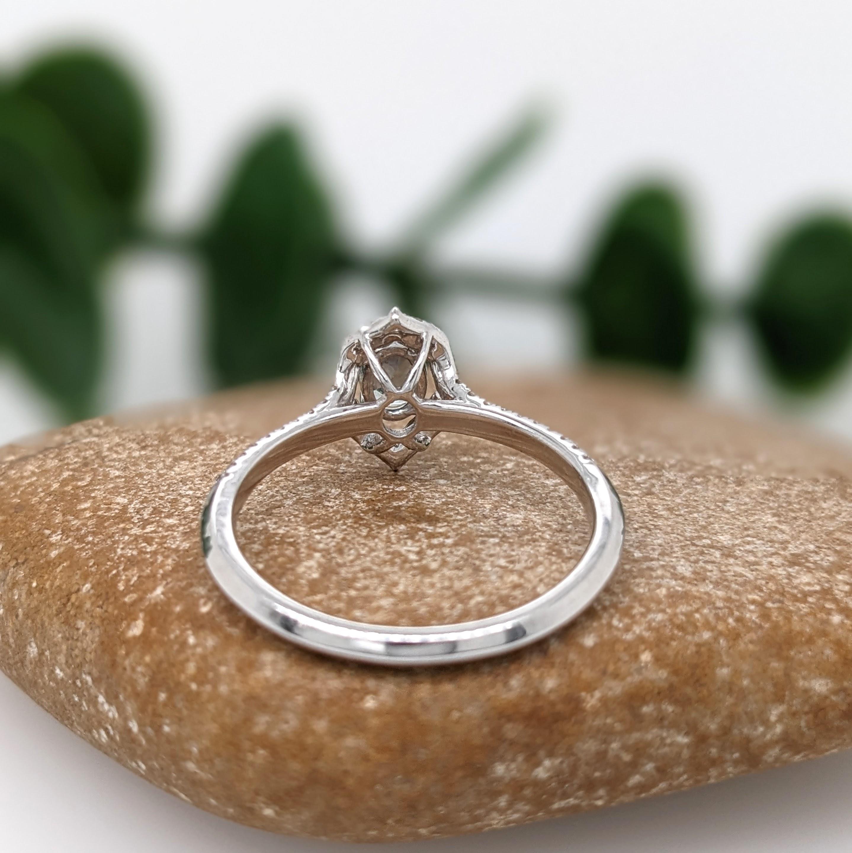 Natural Alexandrite Ring w Earth Mined Diamonds in Solid 14K White Gold Oval 5x4 en vente 5
