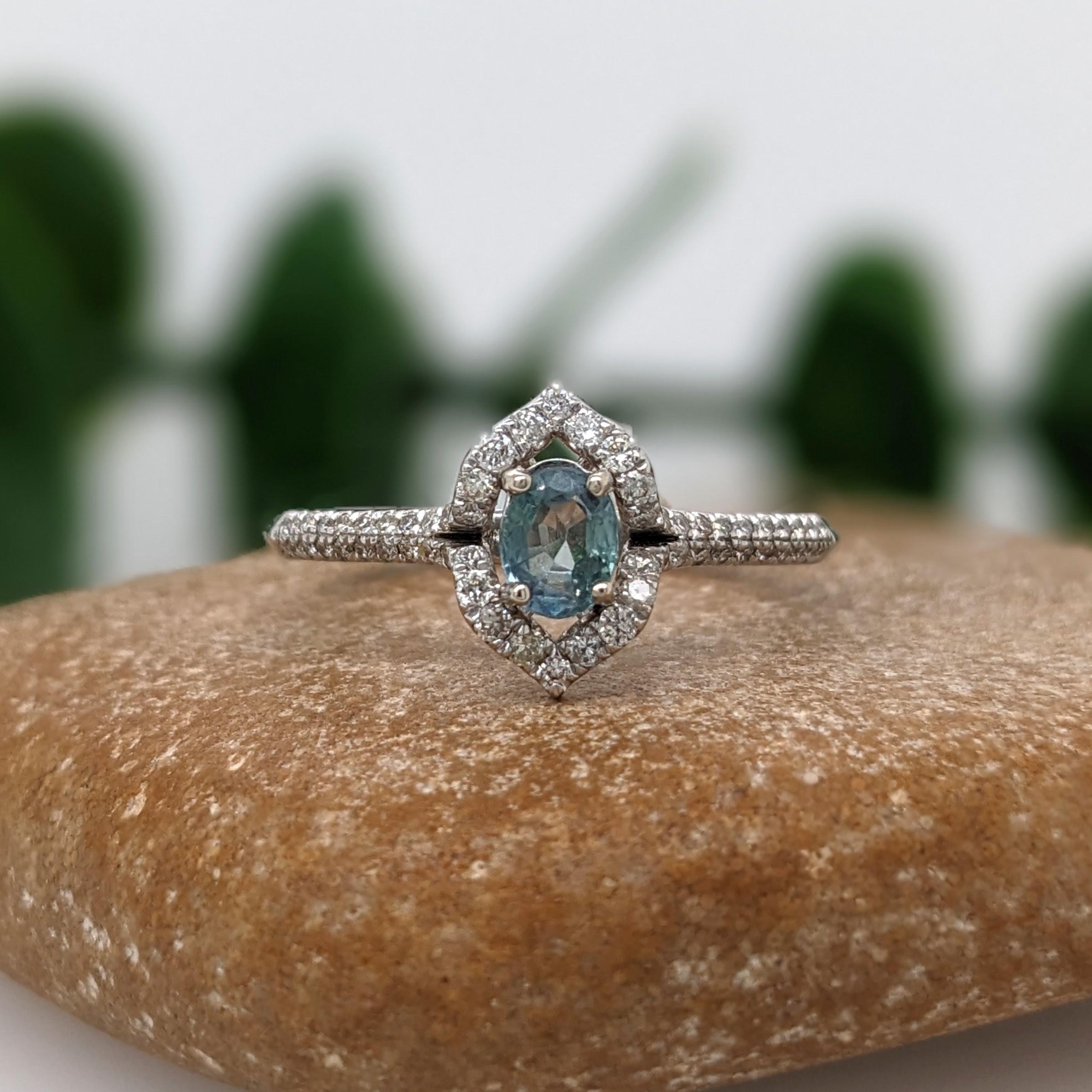 Natural Alexandrite Ring w Earth Mined Diamonds in Solid 14K White Gold Oval 5x4 en vente 3