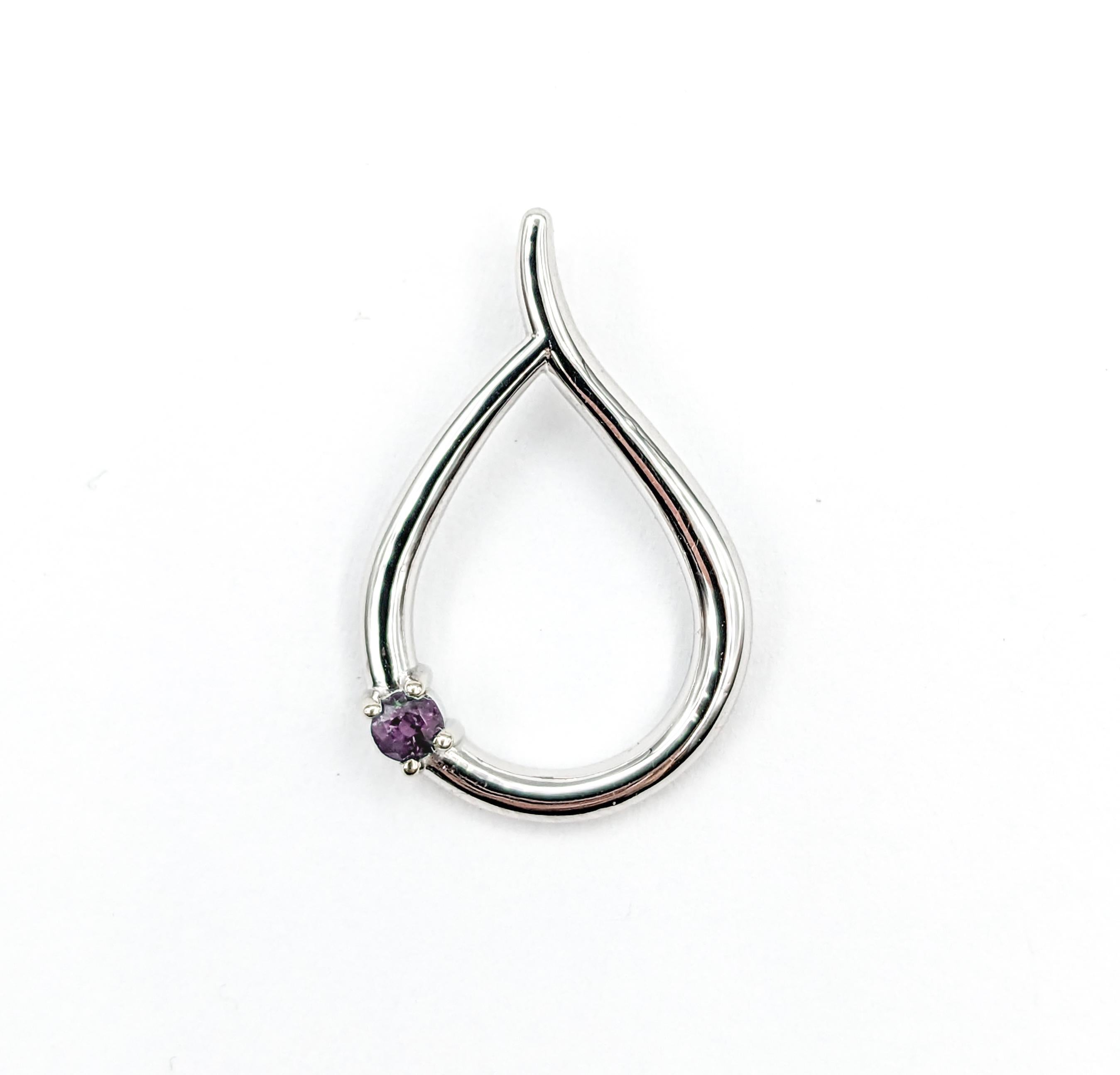 Natural Alexandrite Tear Drop Pendant White Gold

Introducing this exquisite Pendant, masterfully crafted in 14kt White Gold with an elegant Tear Drop design. It is adorned with a captivating 0.08ct Brazilian Alexandrite, celebrated for its