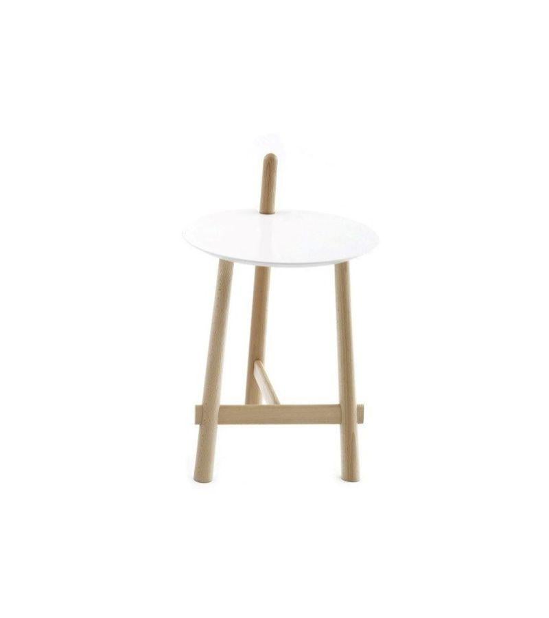 Natural Altay side table by Patricia Urquiola
Materials: Base in solid natural beech or black lacquered. Roundtop in white, black or coral lacquered medium
Technique: Lacquered and black stained or natural wood. 
Dimensions: Diameter 40 x Height