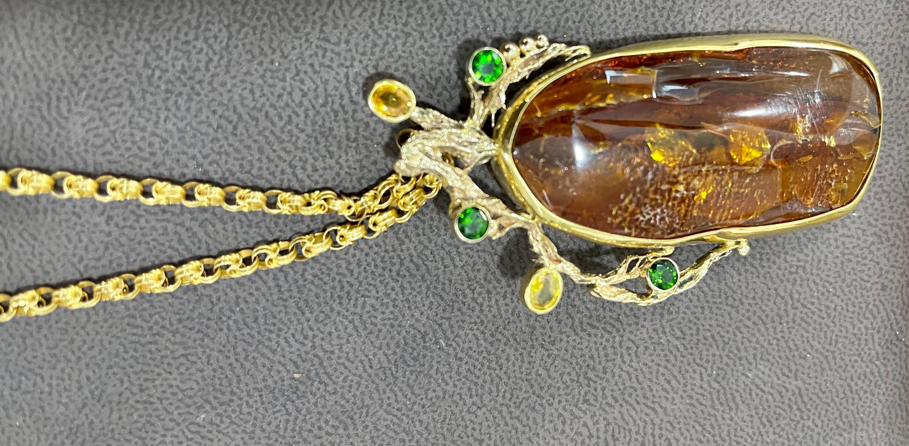 Natural Amber Tsavorite and Yellow Sapphire Necklace / Pin 18 Karat Yellow Gold For Sale 7