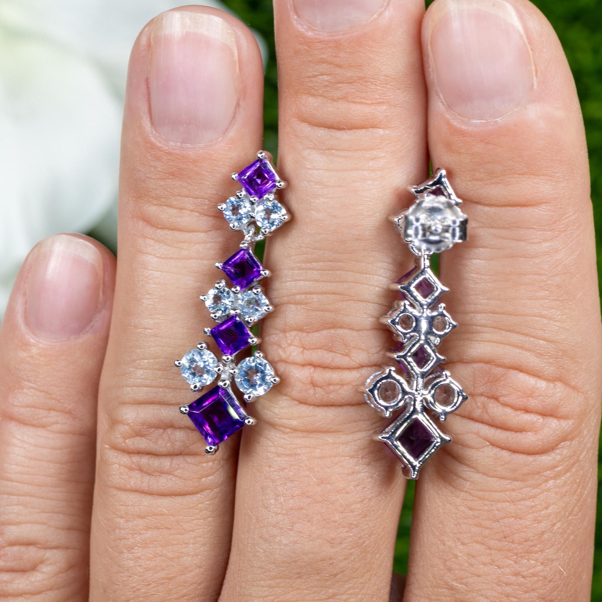 Natural Amethyst and Blue Topaz Chandelier Earrings 5 Carats In Excellent Condition For Sale In Aliso Viejo, CA