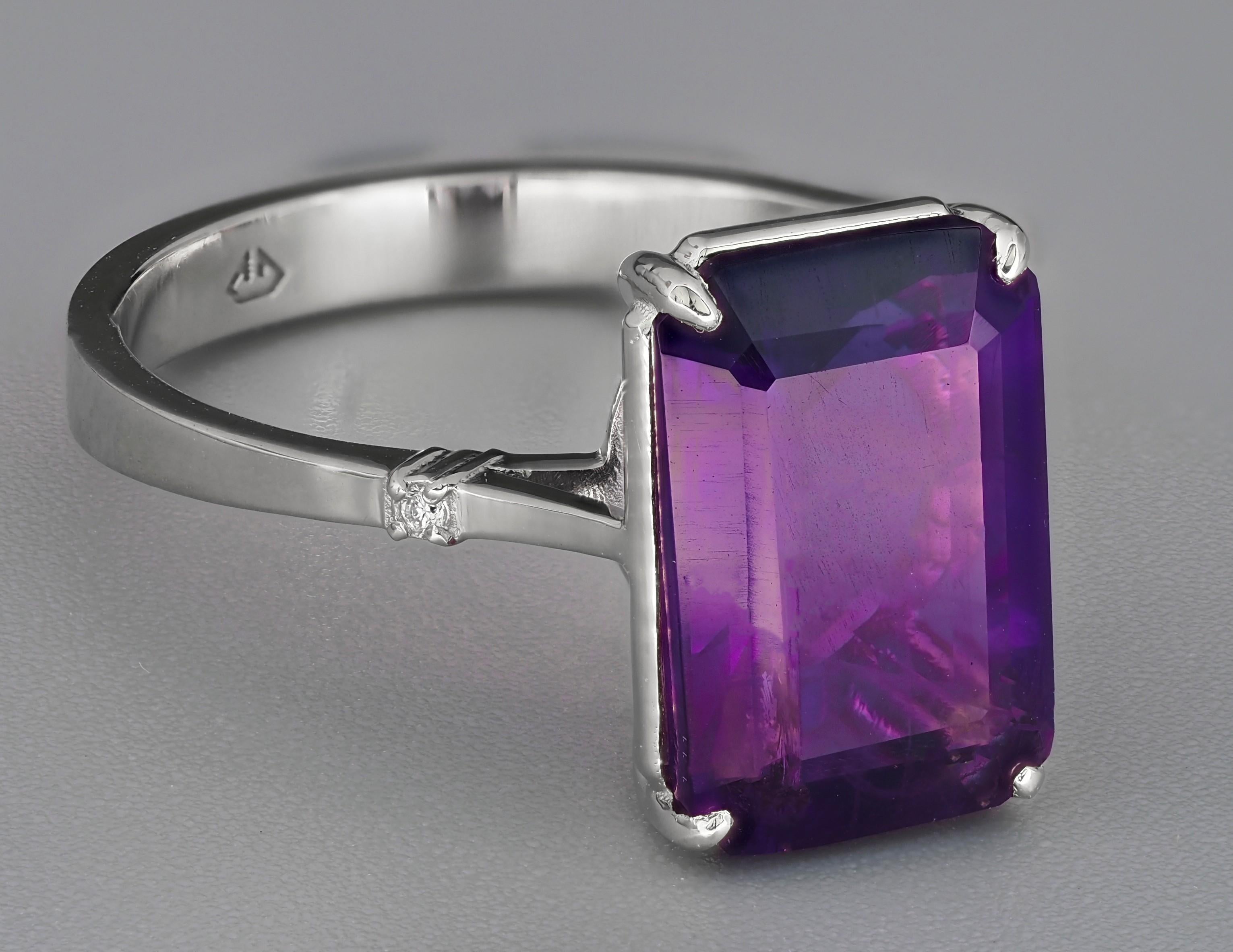 En venta: Anillo de amatista natural y diamantes  3