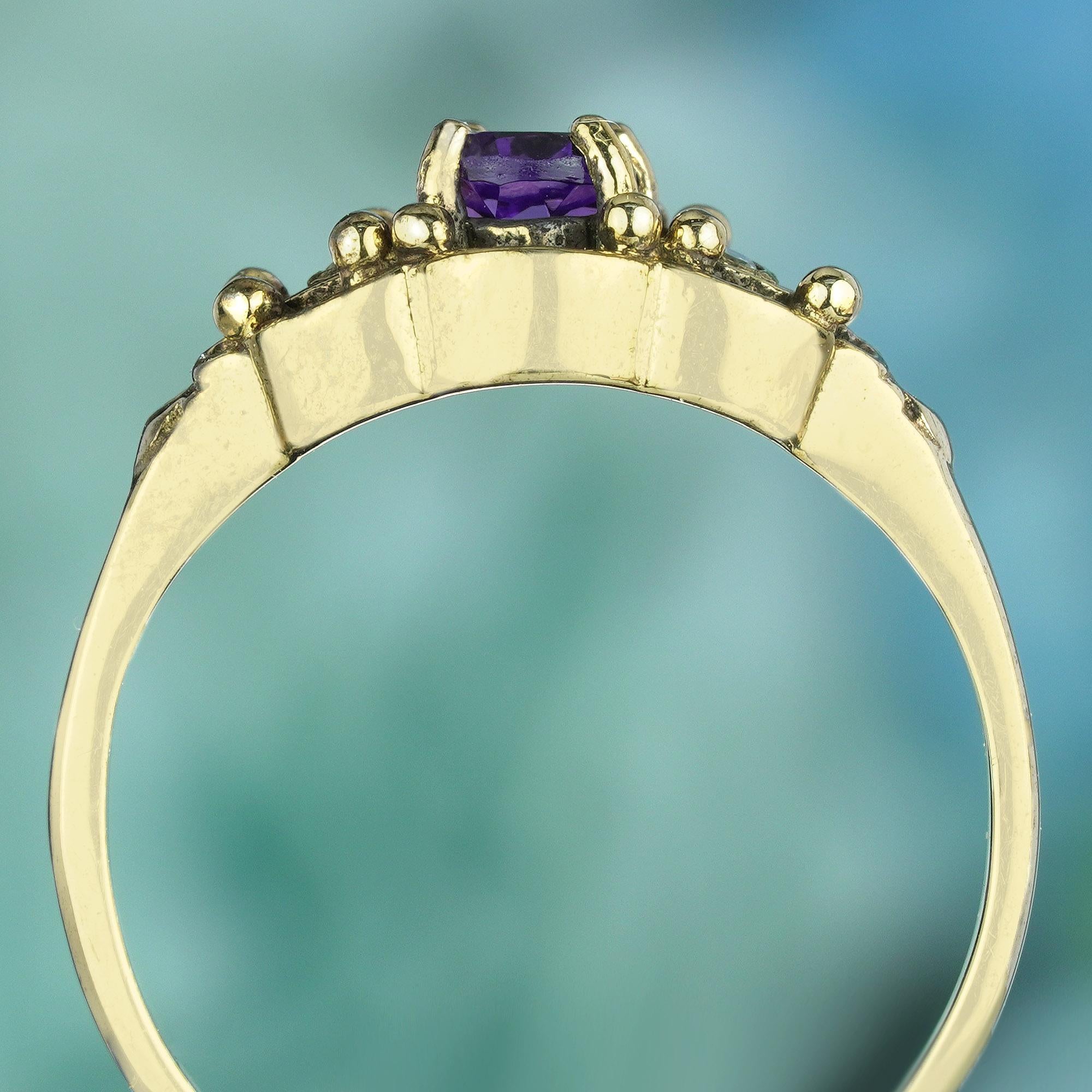 Natural Amethyst and Pearl Vintage Style Ring in Solid 9K Yellow Gold In New Condition For Sale In Bangkok, TH
