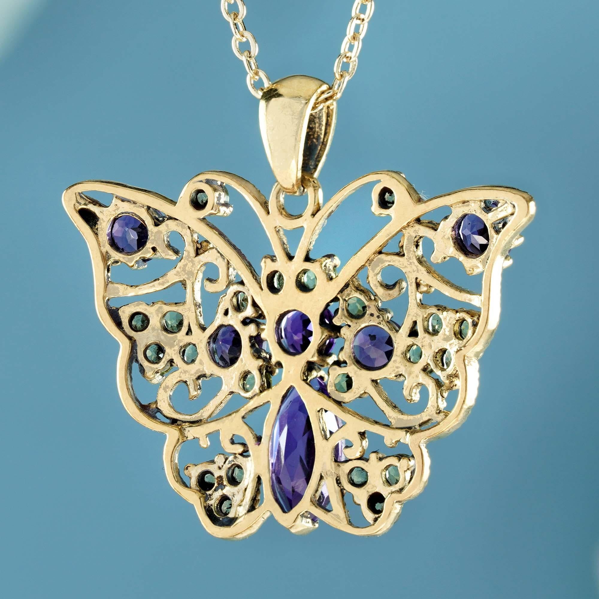 Taglio marquise Ciondolo a farfalla in stile vintage con ametista naturale e peridoto in oro massiccio 9 carati in vendita