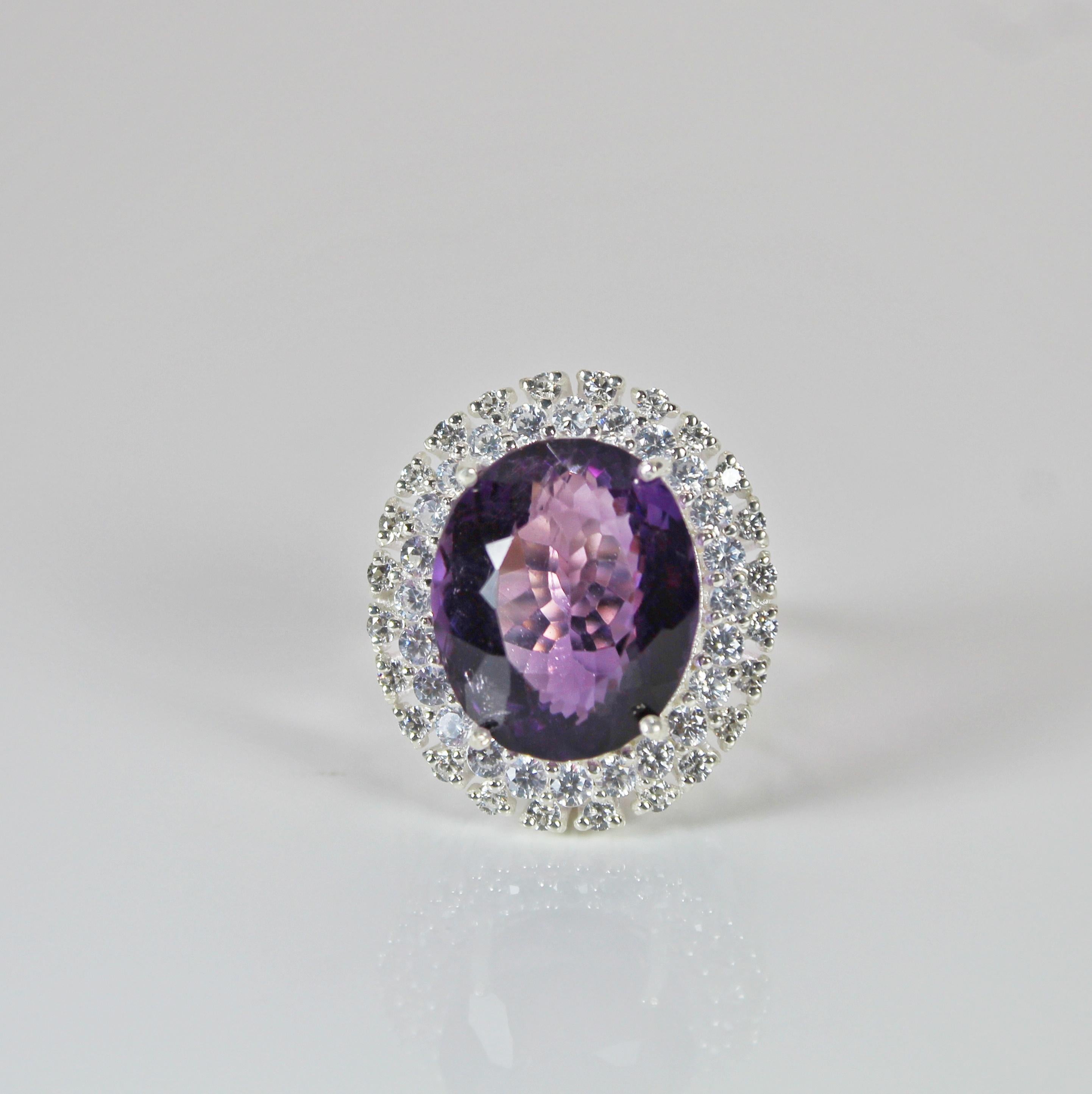 Natural Amethyst Cocktail Ring In New Condition For Sale In Vadgam, GJ