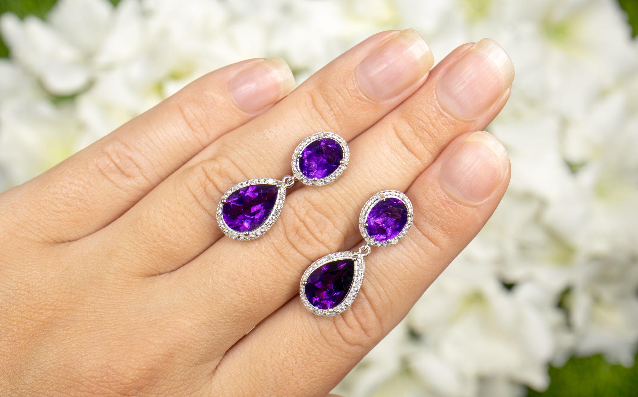 Contemporary Natural Amethyst Dangle Earrings With Diamonds 8.45 Carats Total For Sale