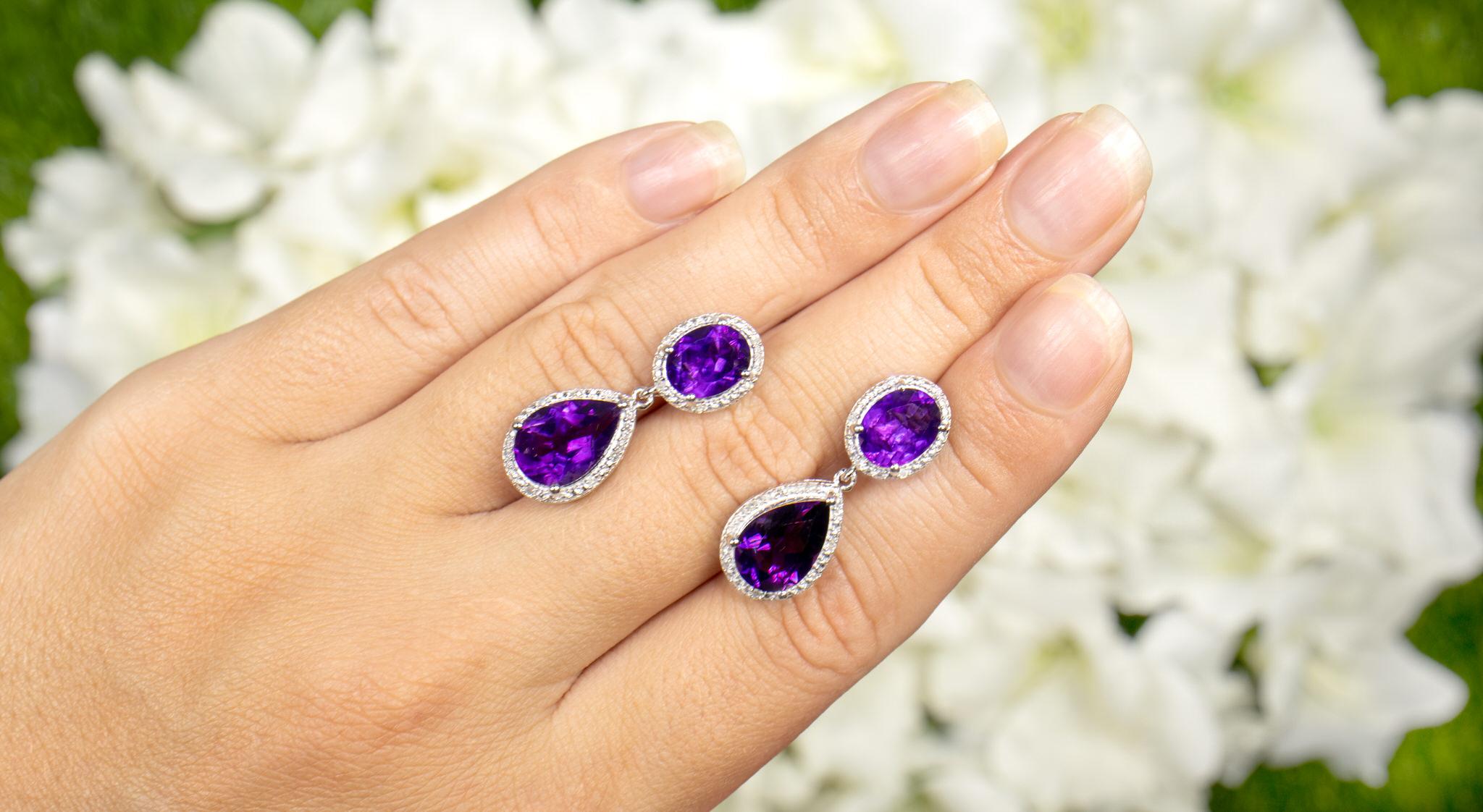 Pendants d'oreilles avec améthyste naturelle et diamants 8,45 carats au total Excellent état - En vente à Punta Gorda, FL