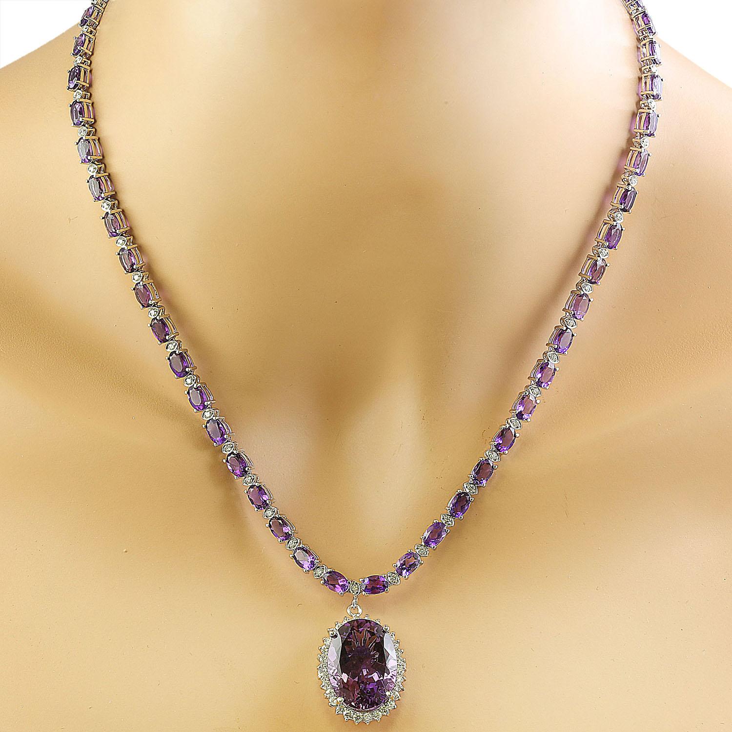 Natural Amethyst Diamond Necklace In 14 Karat White Gold In New Condition For Sale In Los Angeles, CA