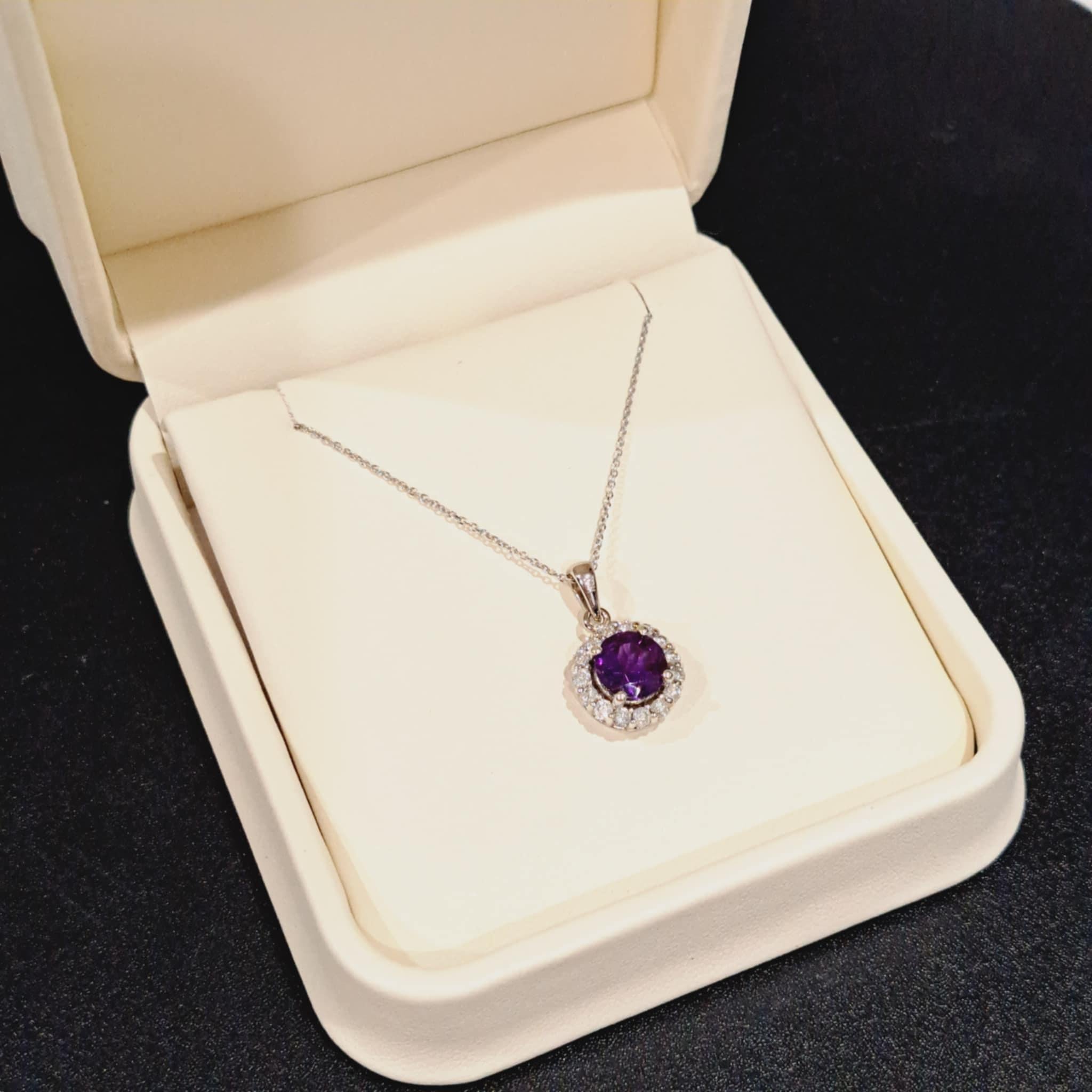 Natural Amethyst Diamond Necklace In 14 Karat White Gold In New Condition For Sale In Manhattan Beach, CA