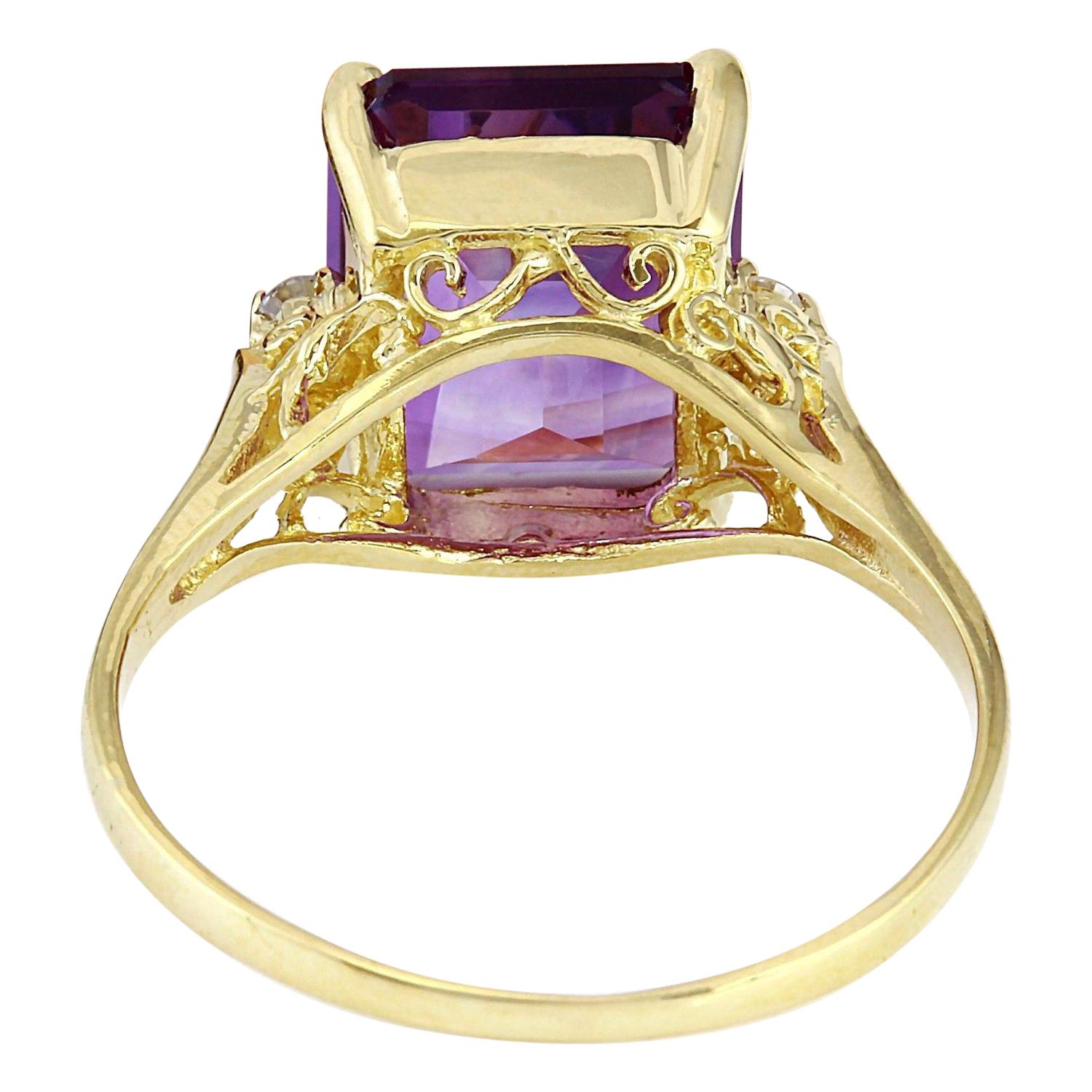 Modern Natural Amethyst Diamond Ring 14 Karat Solid Yellow Gold For Sale