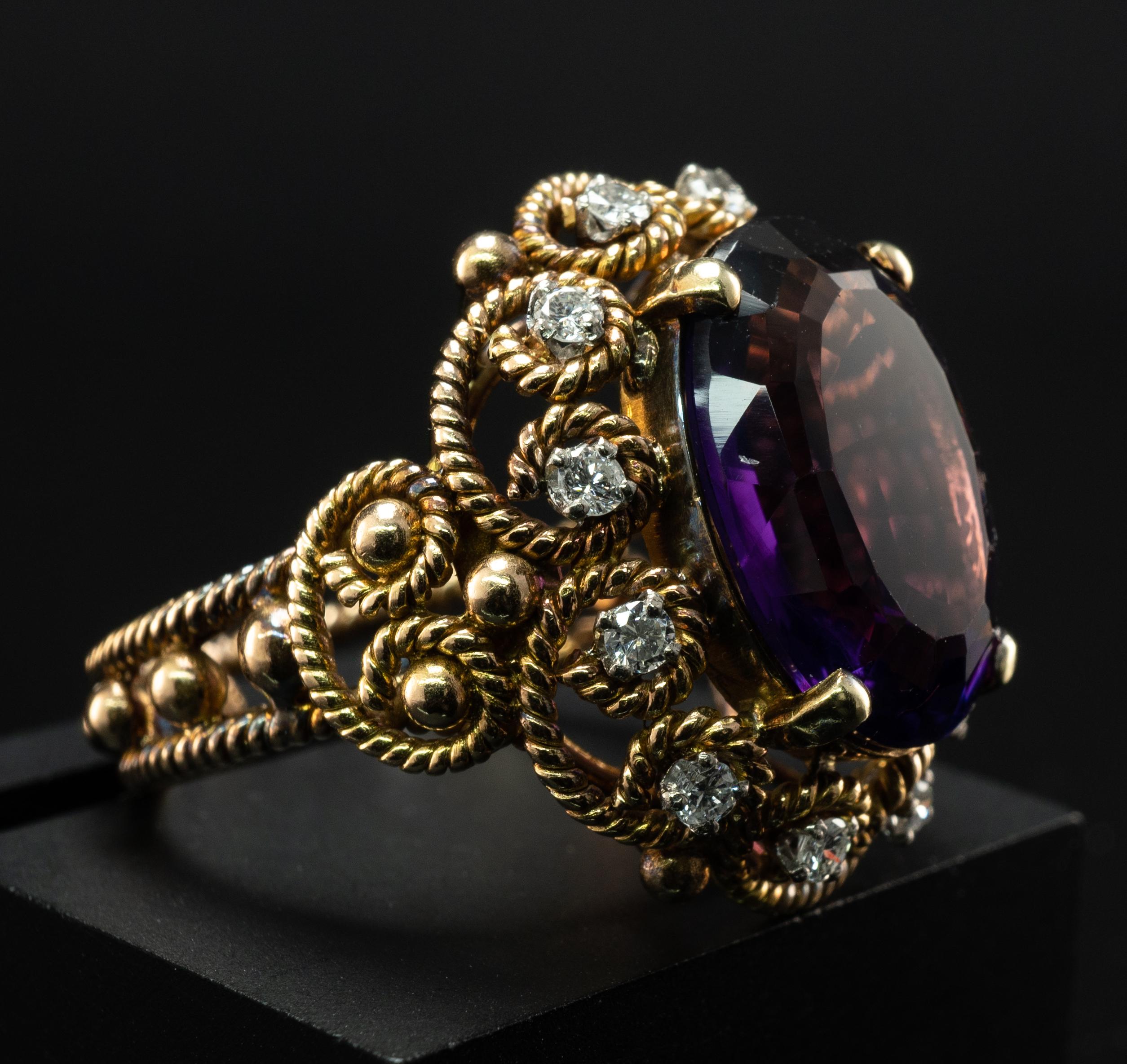 Natural Amethyst Diamond Ring 14K Gold Cocktail Vintage In Good Condition For Sale In East Brunswick, NJ
