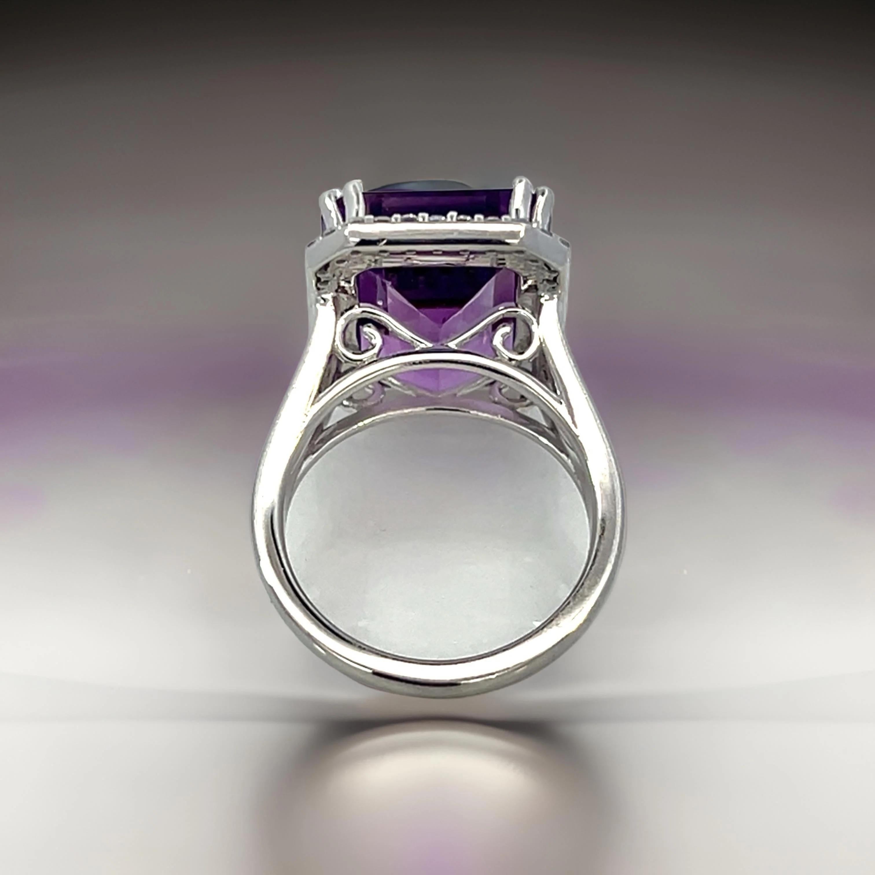 Women's Natural Amethyst Diamond Ring Size 6.5, 14k Gold 12.48 TCW Certified For Sale
