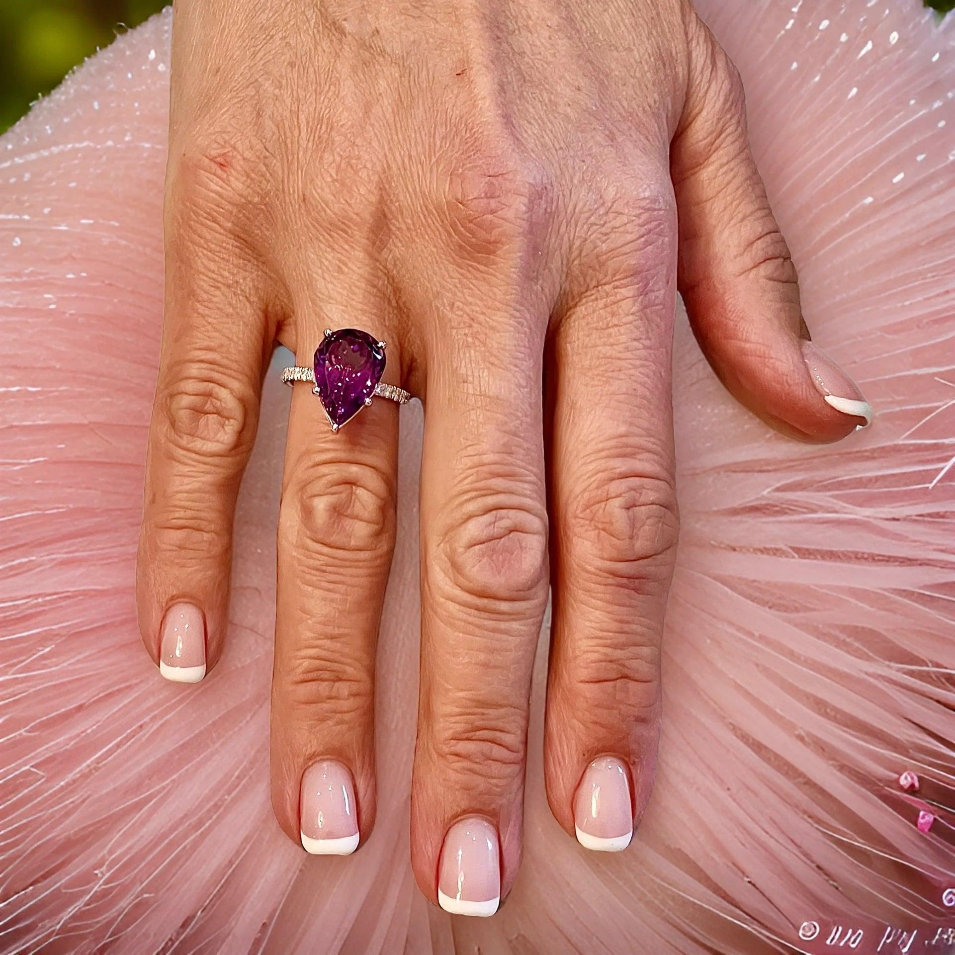Natural Quality Amethyst and Diamond Ring Size 6.5 14k White Gold 7.67 TCW Certified $3,950 311006

Nothing says, “I Love you” more than Diamonds and Pearls!

This Amethyst and Diamond Ring has been Certified, Inspected, and Appraised by Gemological