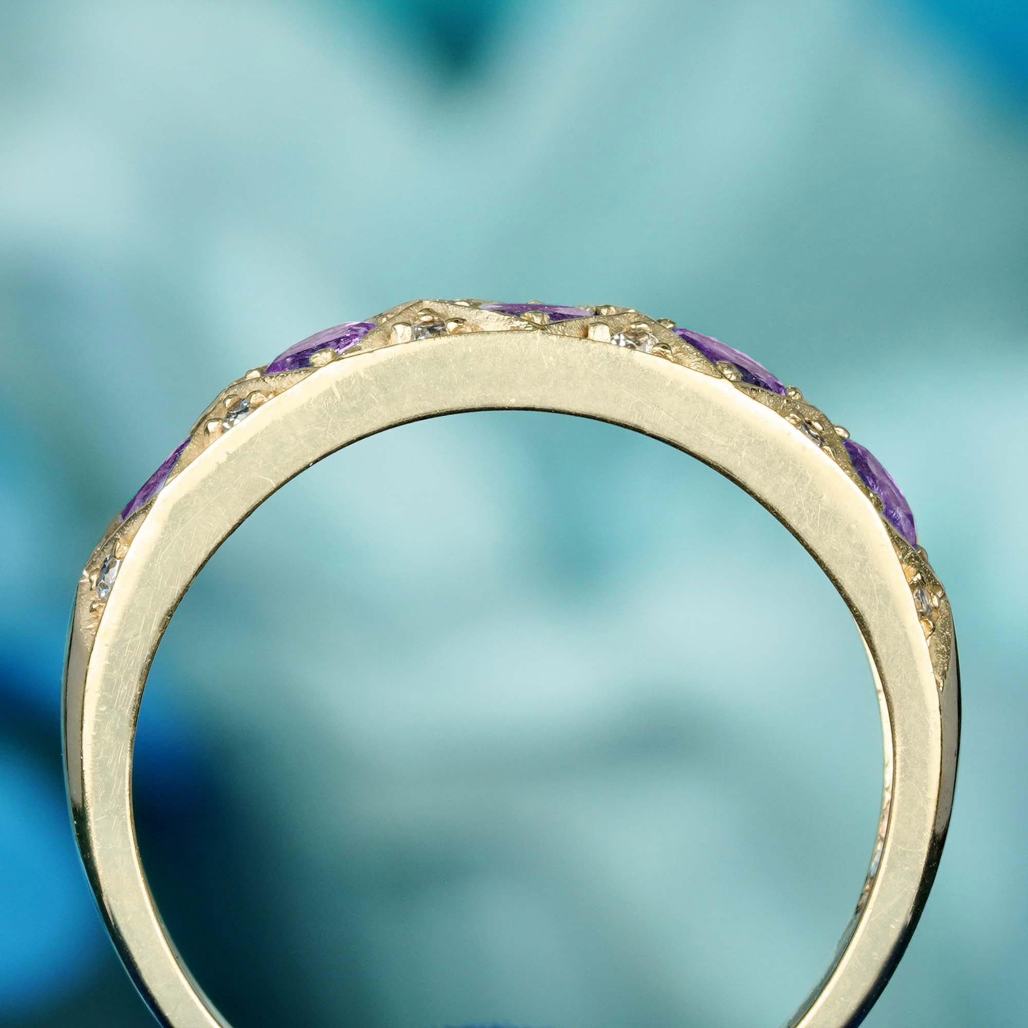 Natural Amethyst Diamond Victorian Style Five Stone Band Ring in 9K Yellow Gold In New Condition In Bangkok, TH