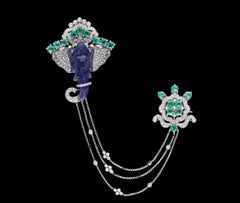 Natürliche 16,51cts Amethyst, 2,65cts Smaragd & 1,38cts Diamant Brosche in 18k Gold