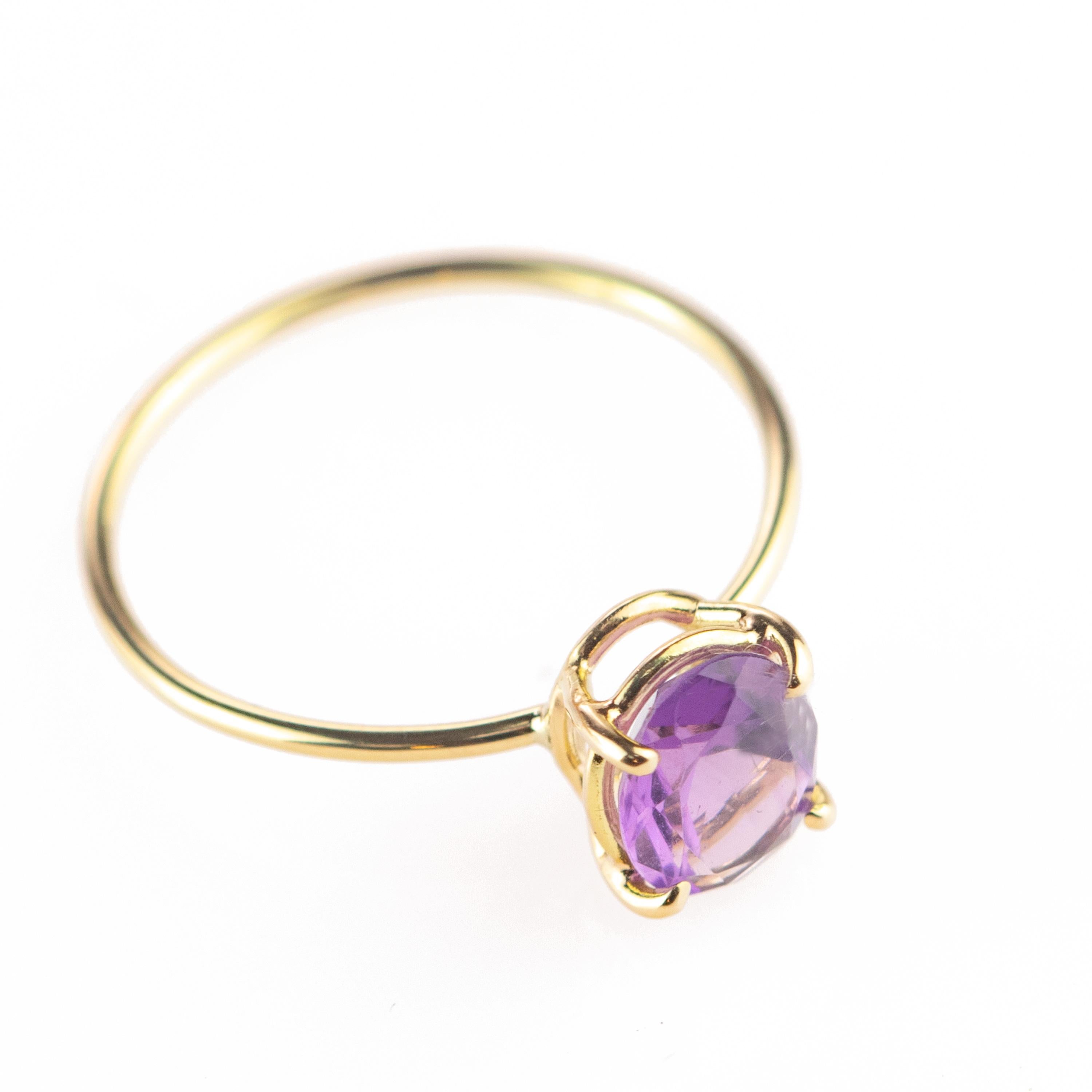 Natural Amethyst Faceted Oval Carat 18 Karat Yellow Gold Cocktail Ring 2