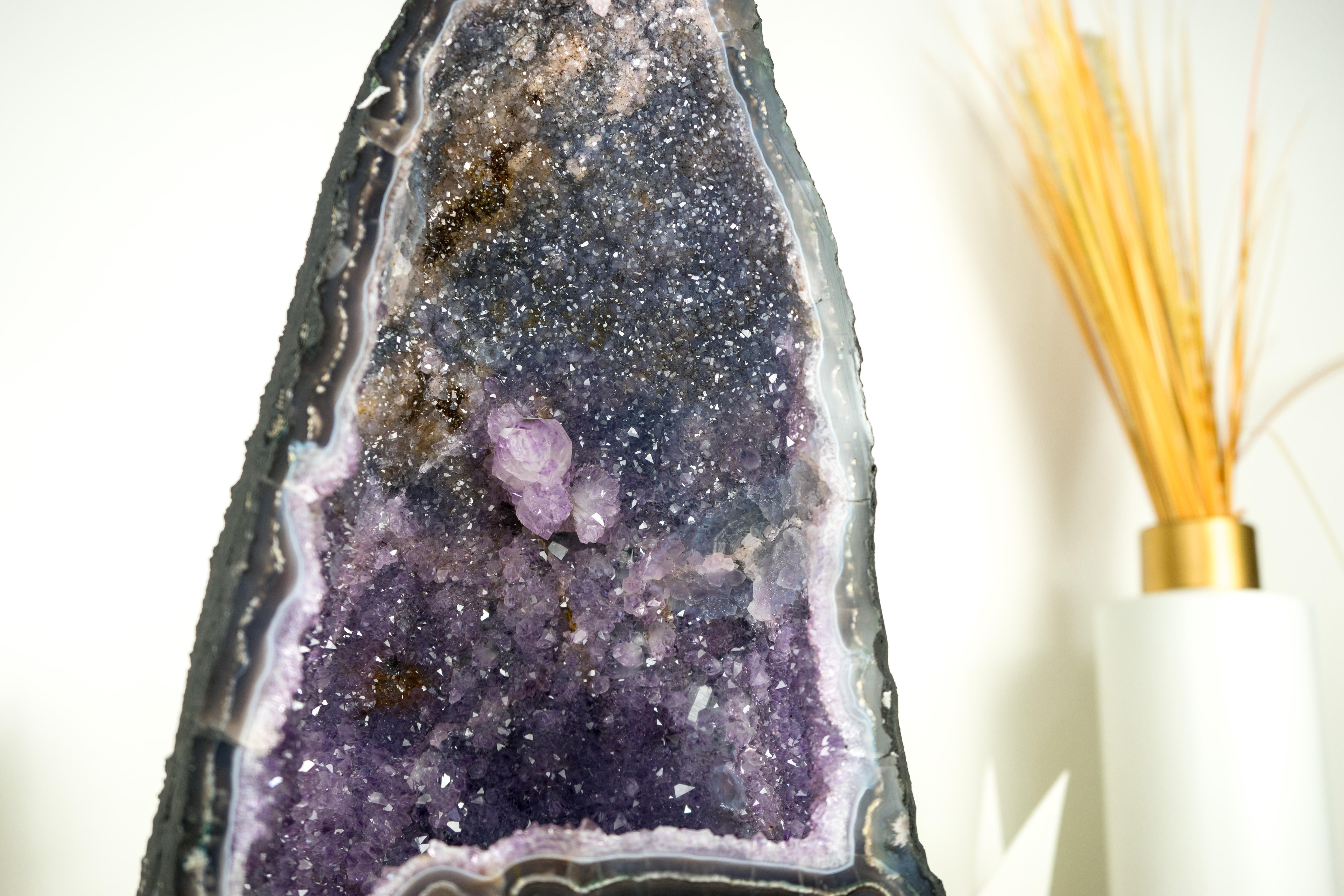 Geode di ametista naturale con matrice di ametista galassia blu e agata merlettata, raro In condizioni Nuovo in vendita a Ametista Do Sul, BR