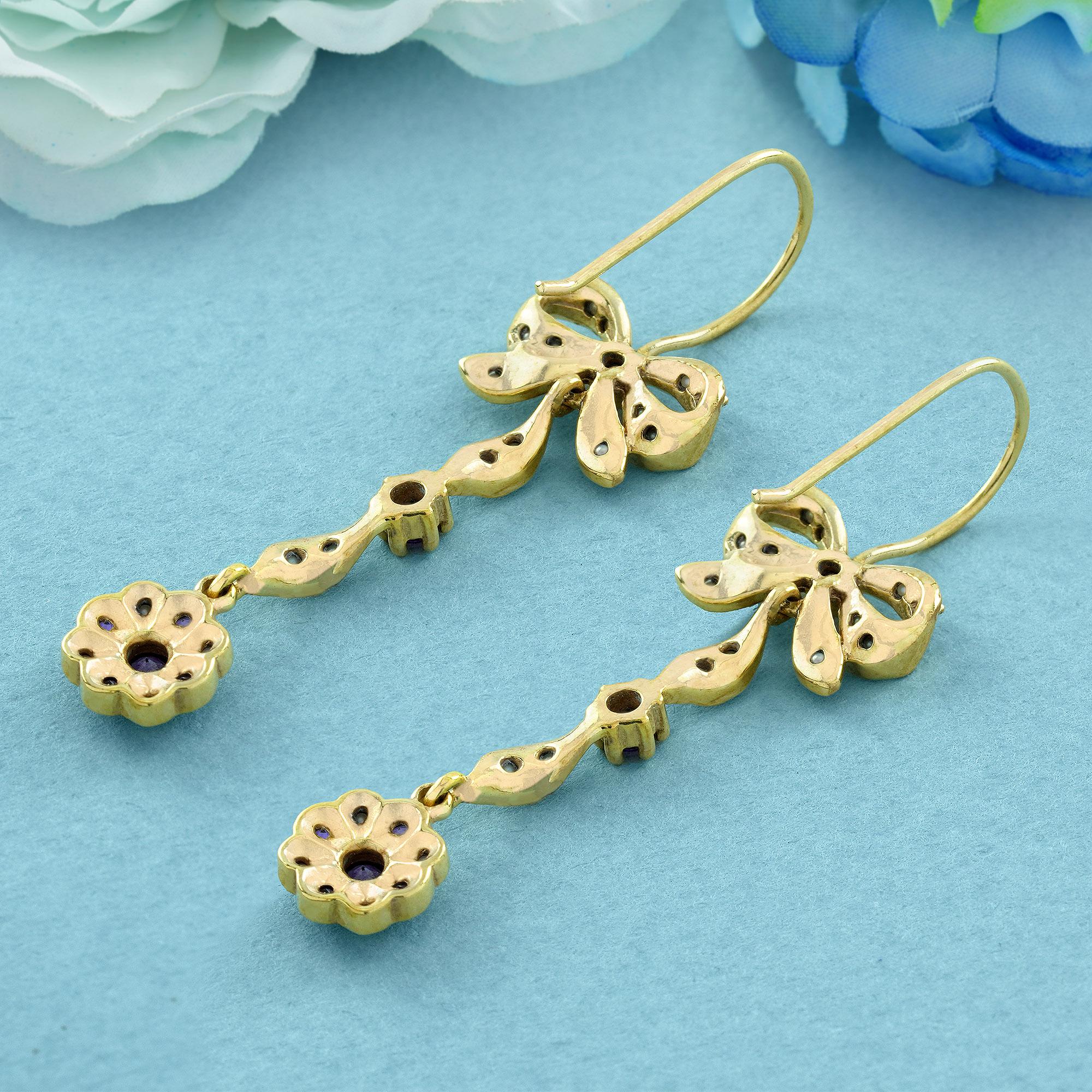 Natürliche Amethyst-Perlen-Blumen-Ohrringe im Vintage-Stil aus massivem 9K Gold (Rundschliff) im Angebot