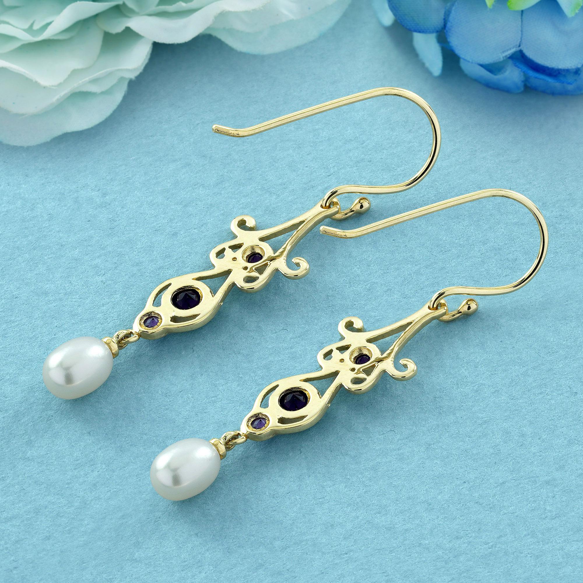 Pendientes de Gota de Perla Amatista Natural Estilo Vintage en Oro Amarillo de 9 K Corte redondo en venta