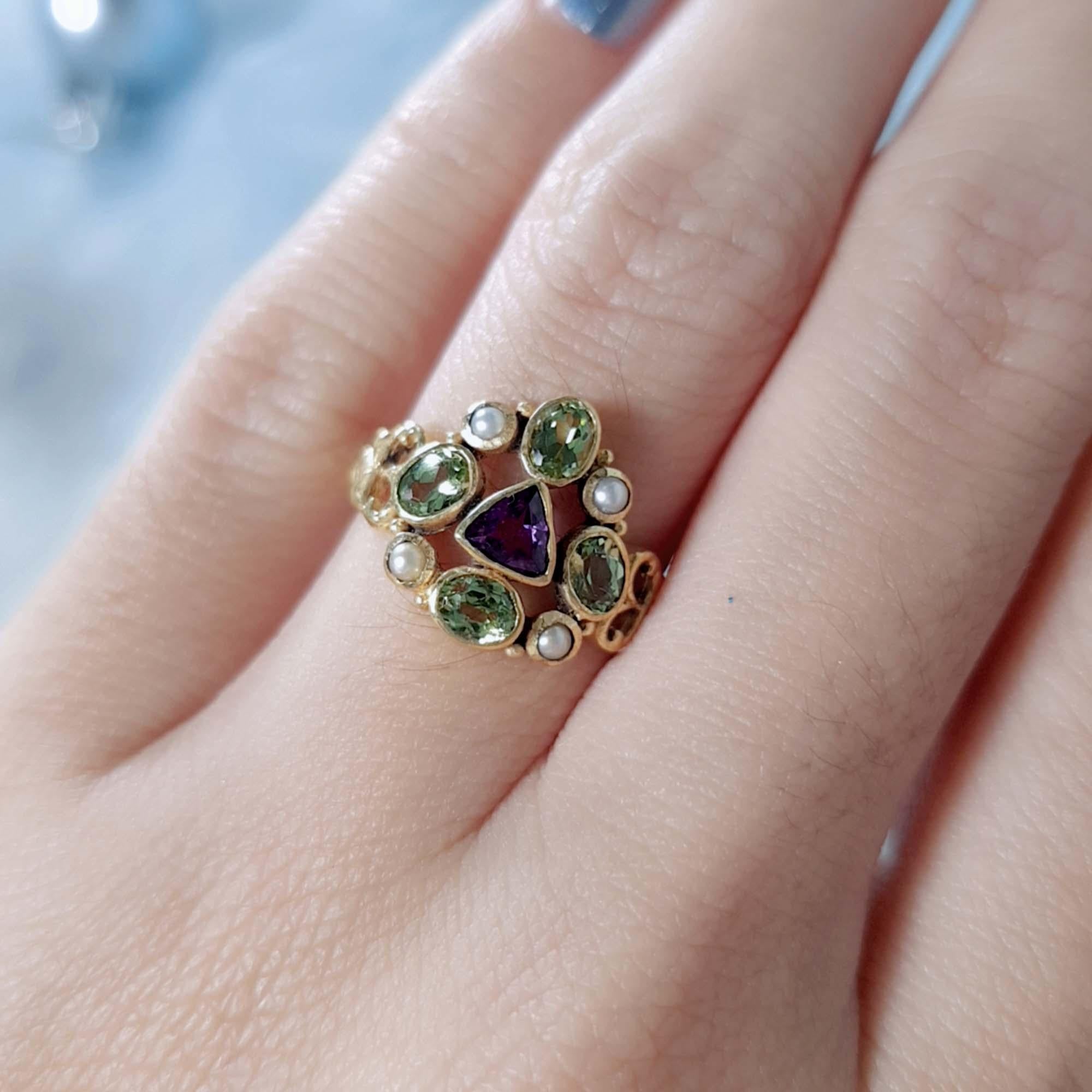 For Sale:  Natural Amethyst Peridot Pearl Vintage Style Cluster Ring in Solid 9K Gold 8