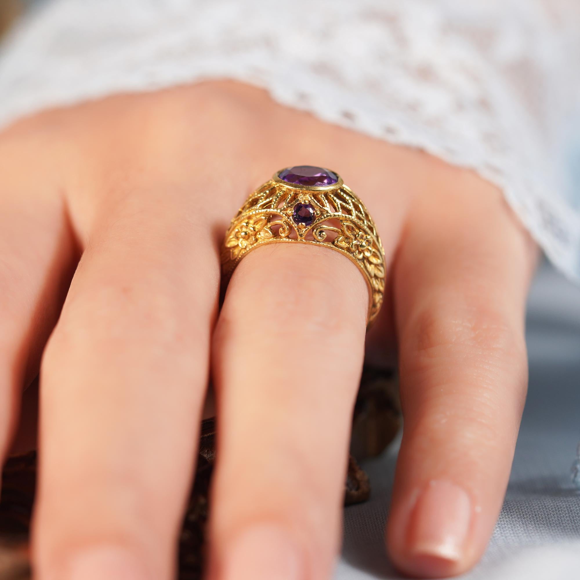 For Sale:  Natural Amethyst Vintage Style Filigree Net Ring in Solid 9K Yellow Gold 9