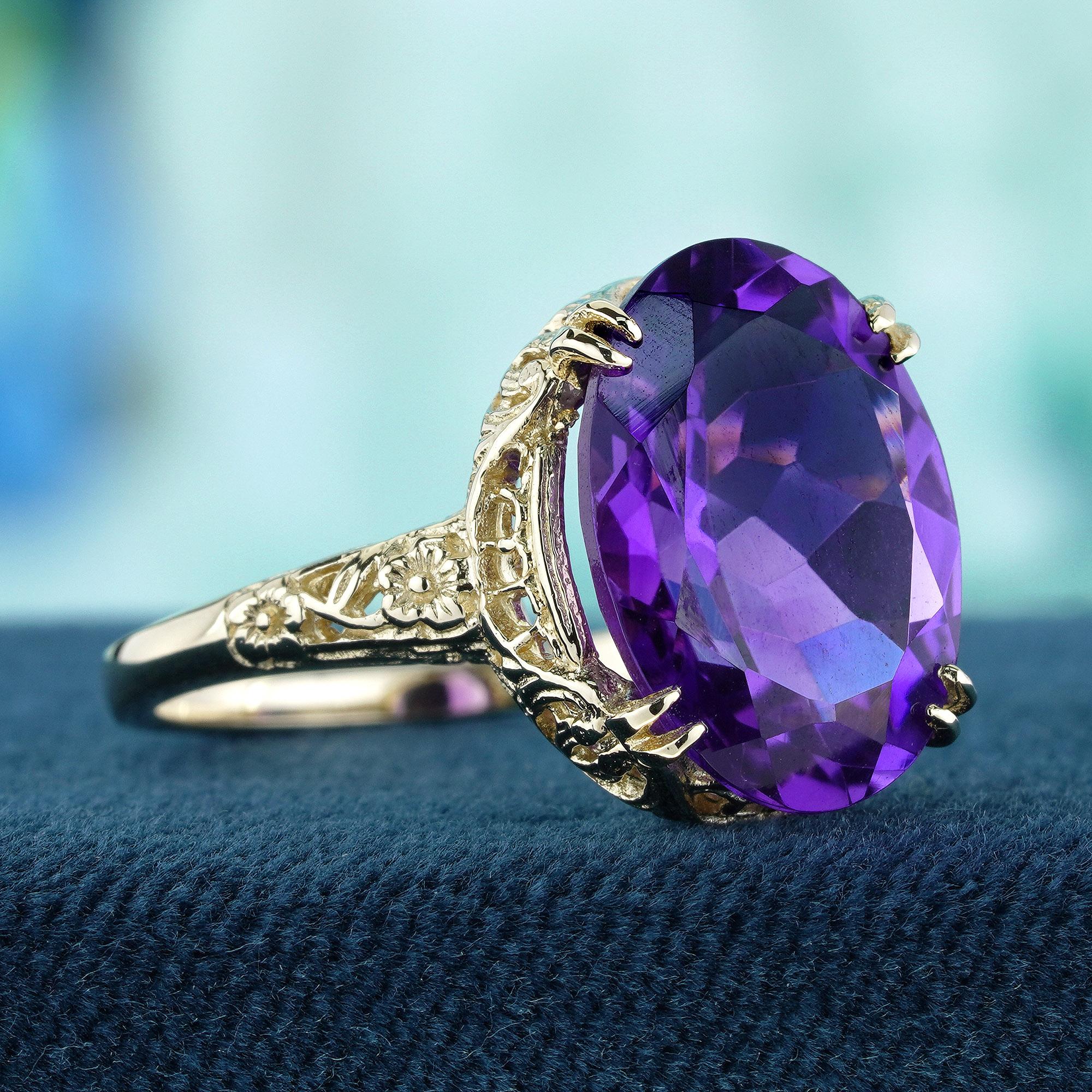 Edwardian Natural Amethyst Vintage Style Filigree Ring in Solid 9K Yellow Gold For Sale