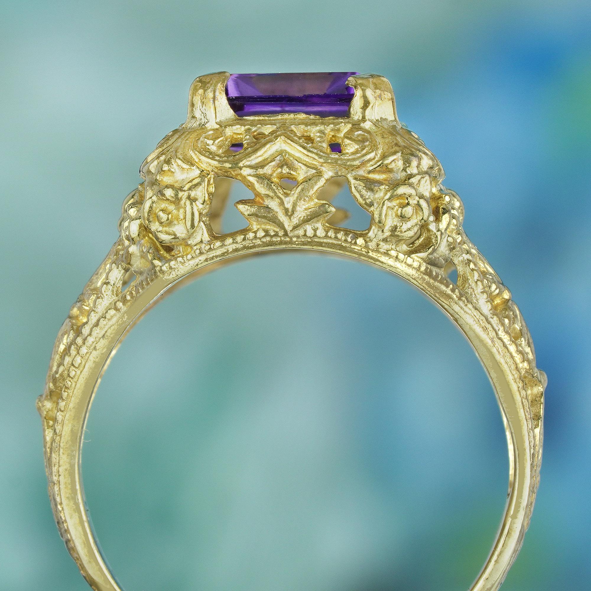 Natural Amethyst Vintage Style Filigree Ring in Solid 9K Yellow Gold In New Condition For Sale In Bangkok, TH