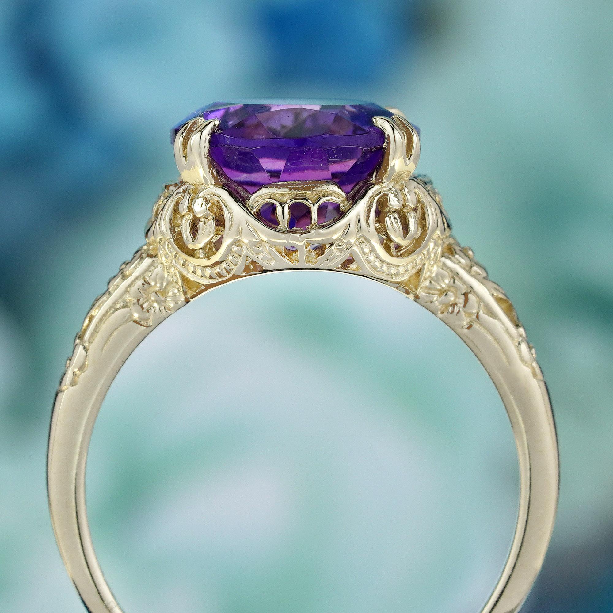 Natural Amethyst Vintage Style Filigree Ring in Solid 9K Yellow Gold In New Condition For Sale In Bangkok, TH