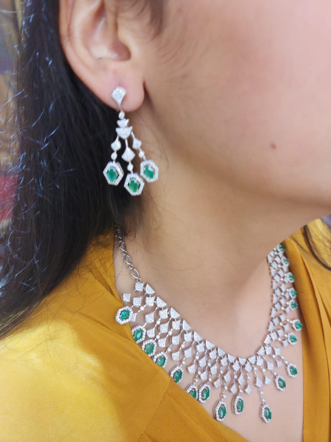 emerald diamond necklace set