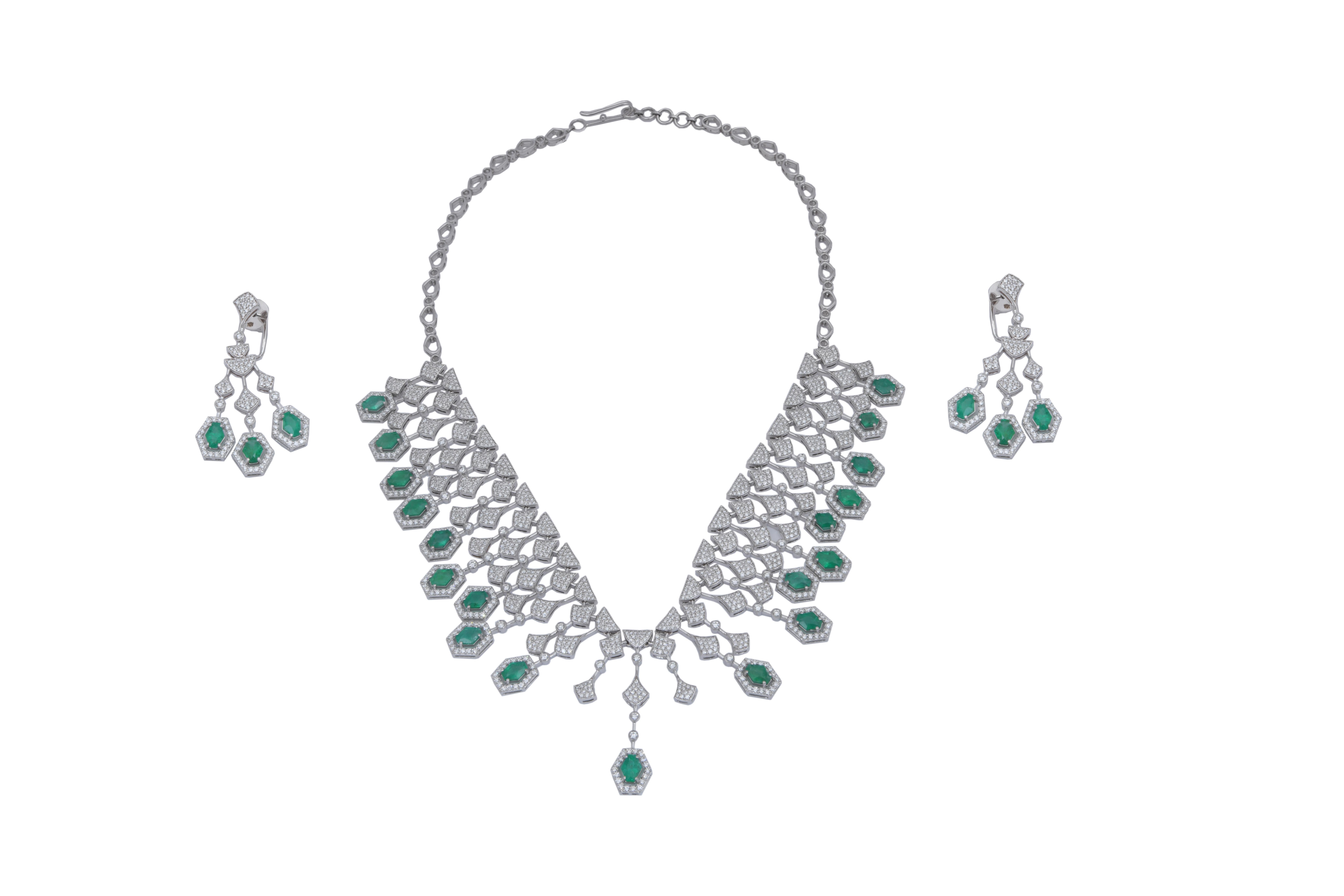 diamond and emerald necklace set
