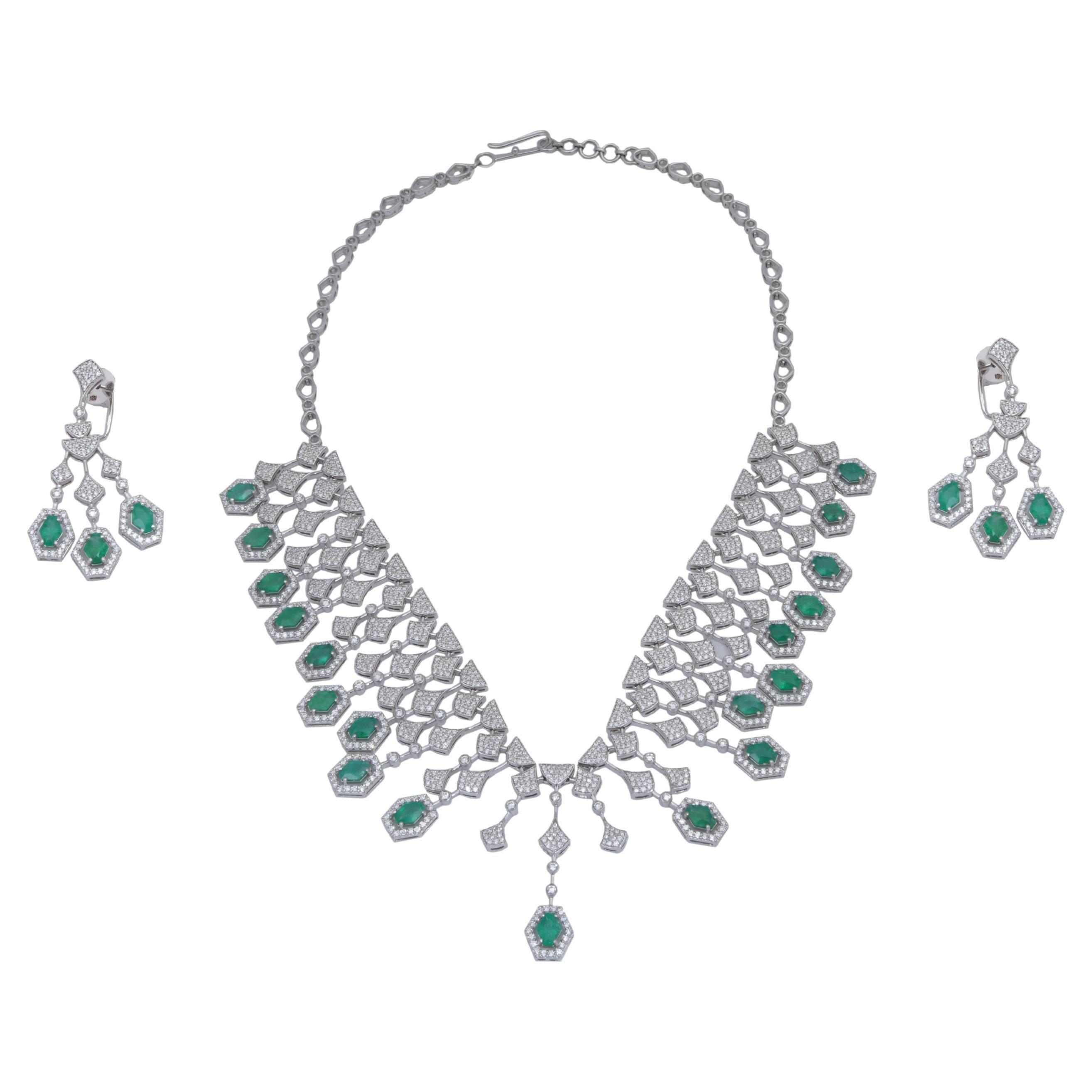 Natural  Emerald Necklace with 10.75cts Diamond & 11.06cts Emerald For Sale