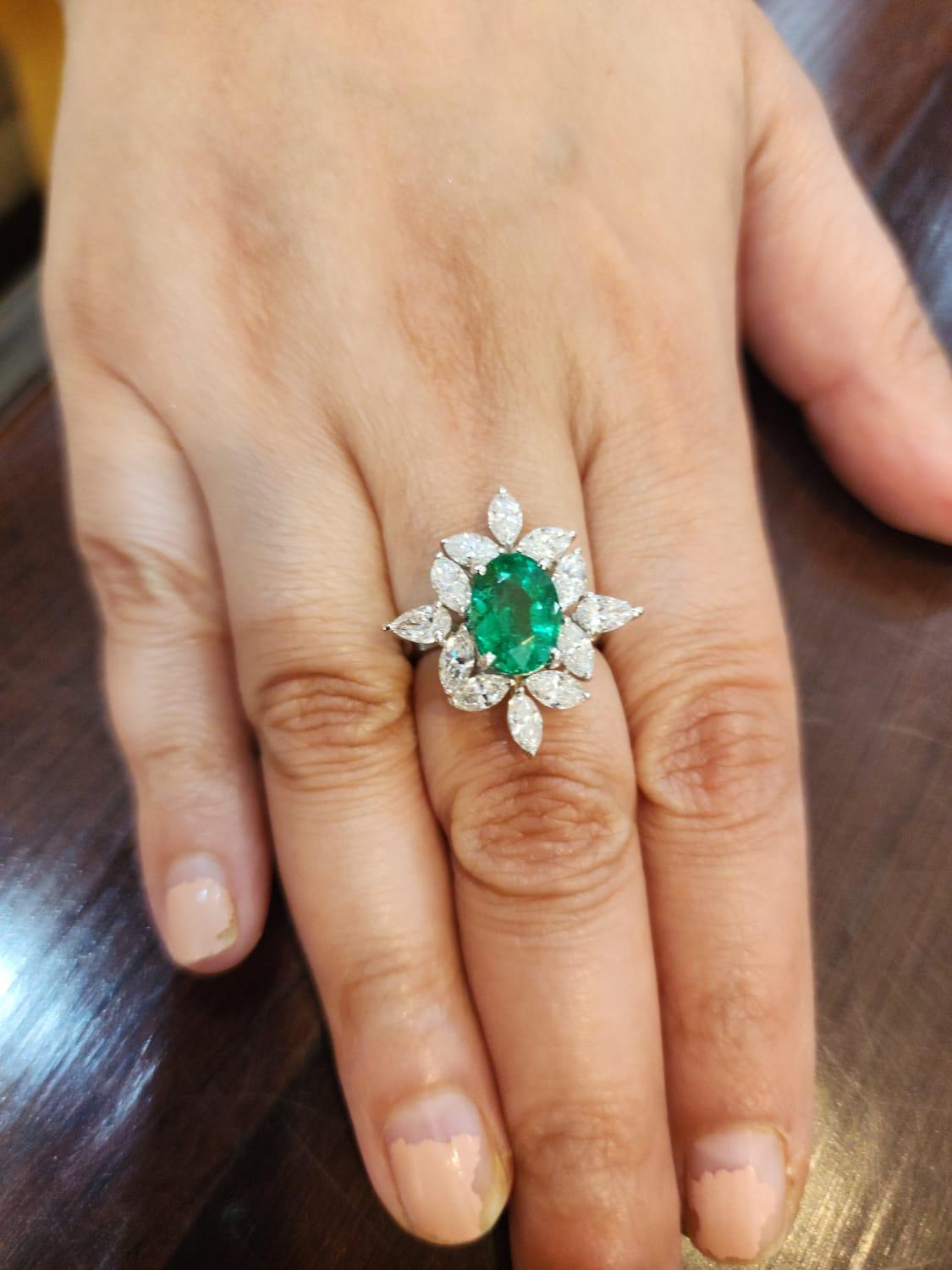 Mixed Cut Natural Emerald Ring with 2.81 Carat Diamond & 2.91 Cts Emerald in 14k Gold For Sale