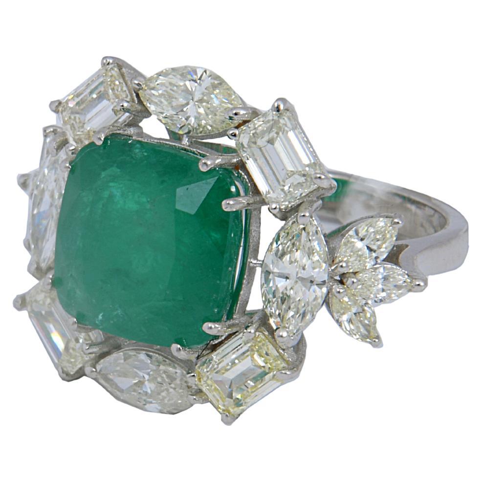 Natural Emerald Ring with 4.88cts Diamond & 7.57cts Emerald in 14k Gold For Sale