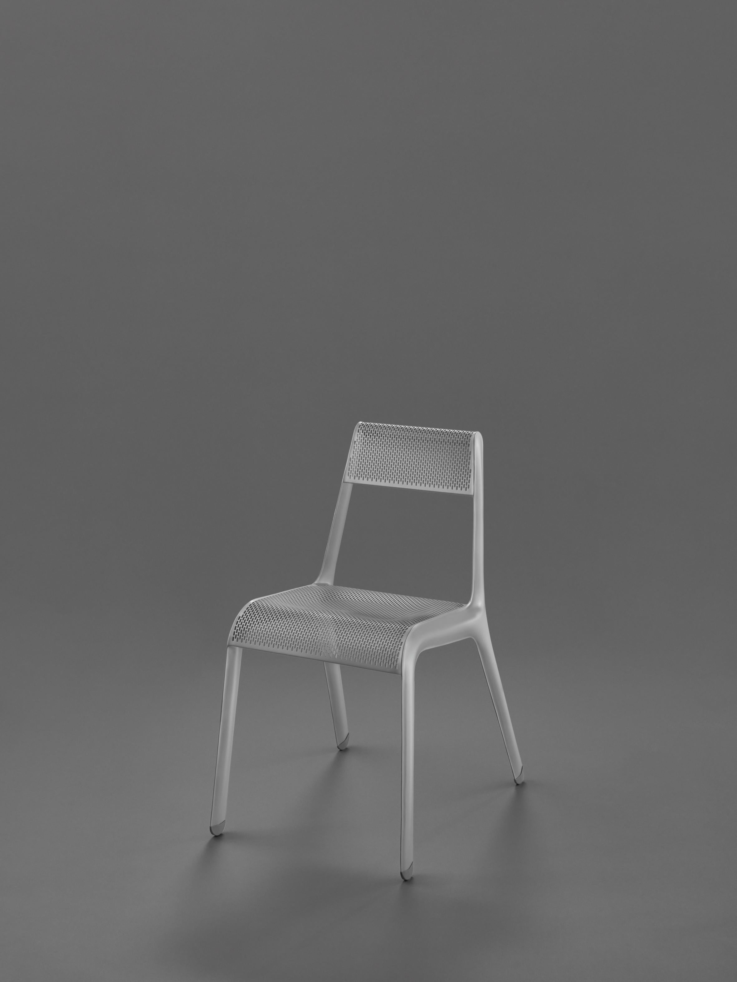 Natural Anodic Ultraleggera chair by Zieta
Dimensions: D 58 x W 49 x H 78 cm 
Material: Aluminum.
Finish: Powder-Coated.
Available in other colors. Also available in Leggera version.


Ultraleggera is a minimalist light metal chair. Thanks to its