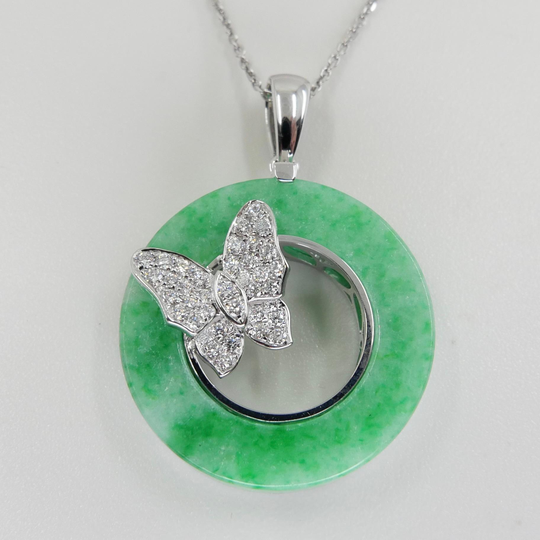 Certified Apple Green Jade 13.72 Cts And Diamond Butterfly Pendant Necklace.  For Sale 5