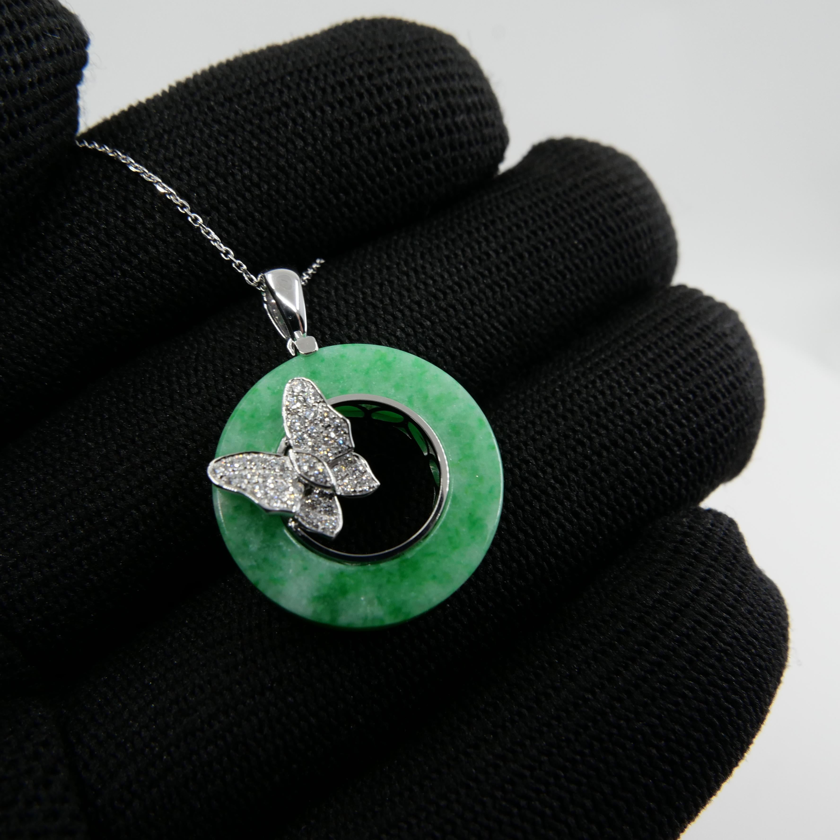 Collier pendentif papillon en jade vert pomme certifié 13,72 carats et diamants.  en vente 9