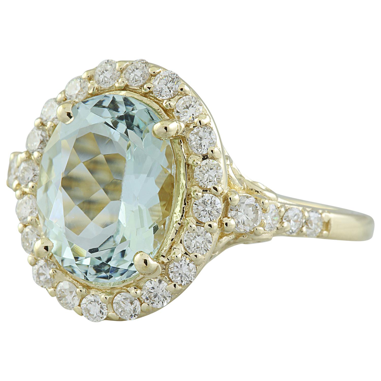 Natural Aquamarine Diamond Ring In 14 Karat Yellow Gold In New Condition For Sale In Manhattan Beach, CA