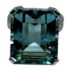 Natural Aquamarine 23.19 Carat GIA Certified with 14 Karat Gold and Diamond Ring