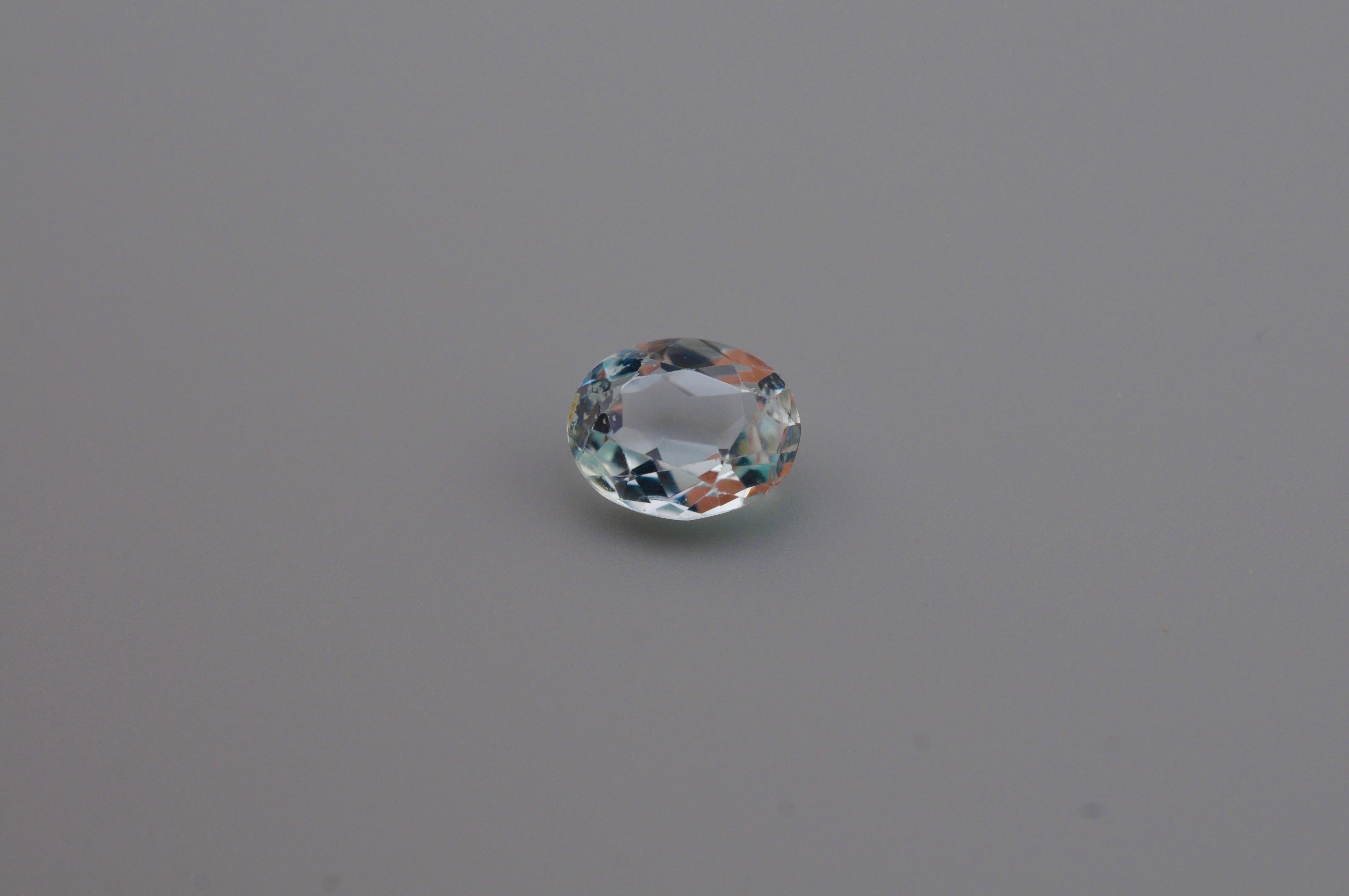 Natural Aquamarine – 4.20 ct

A natural aquamarine in star cut, weighing 4.20 ct. The gemstone features a light blue hue and a clean cut.

A gemstone report is included, confirming the authenticity and gemological characteristics of the stone.