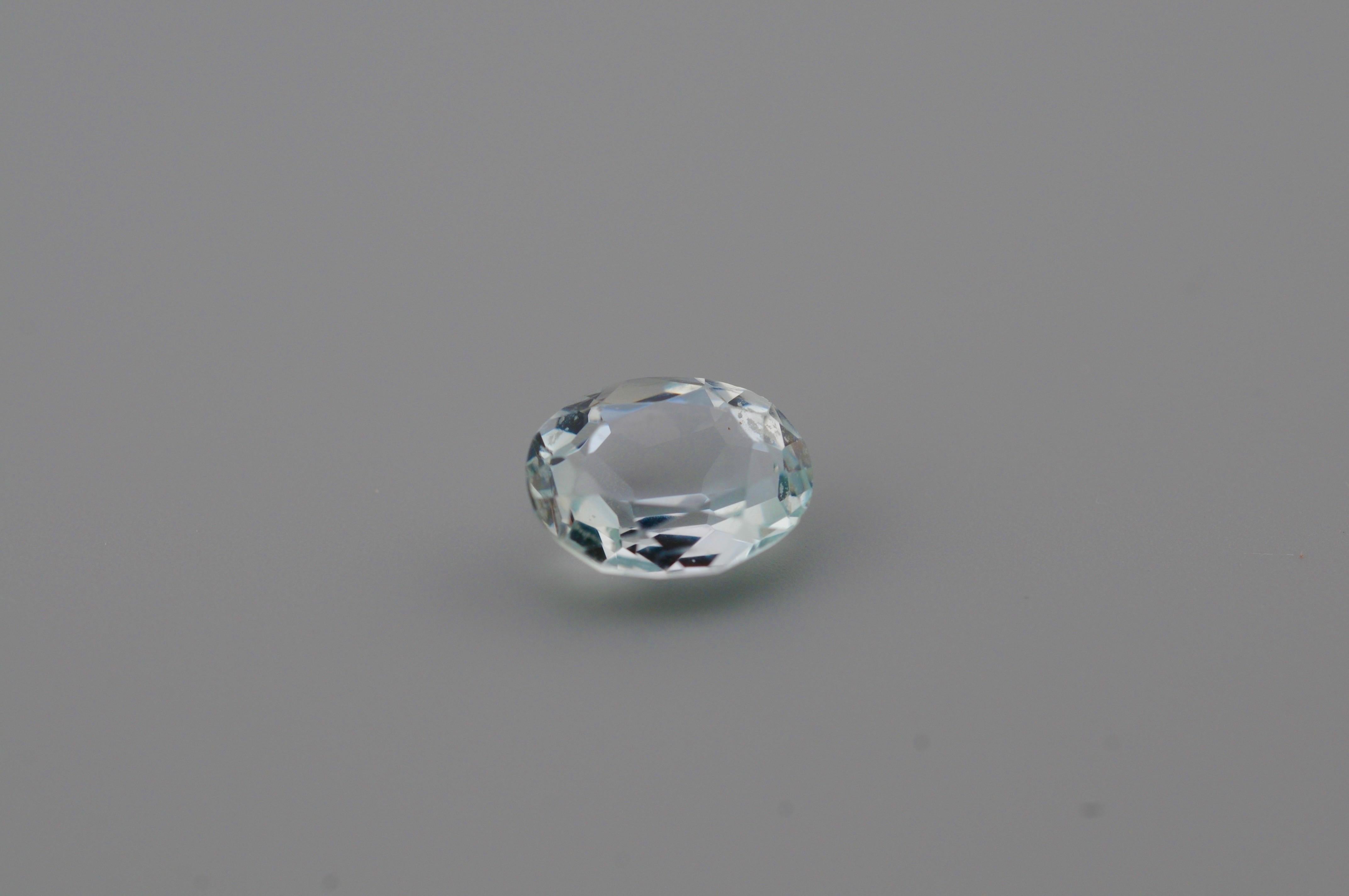Aesthetic Movement Natural Aquamarine – 4.20 ct Brazil For Sale