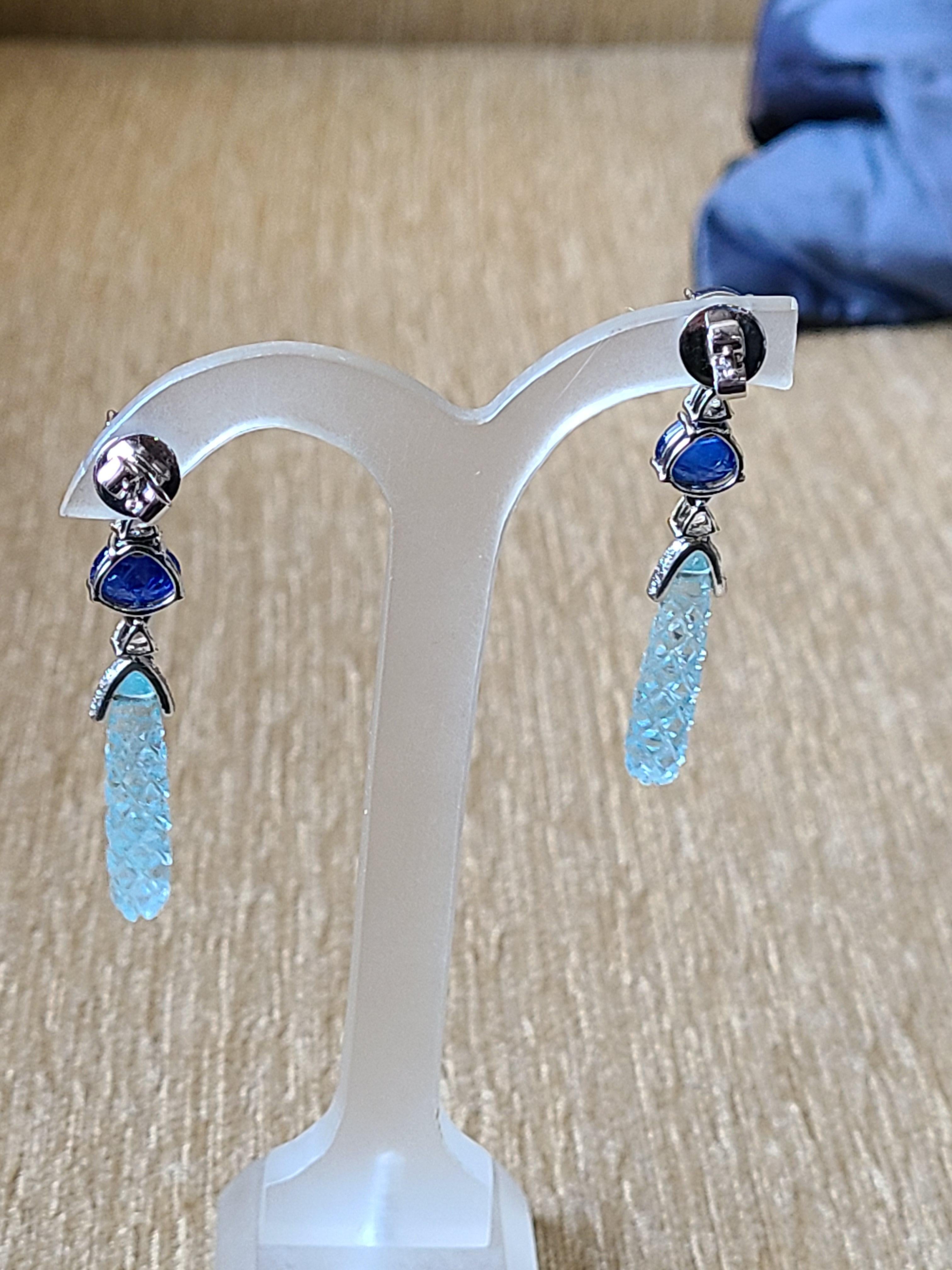Natural Aquamarine and Blue Sapphire Earrings Set in 18 Karat Gold with Diamonds In New Condition In Hong Kong, HK