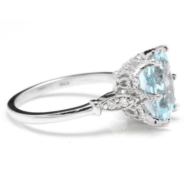 3.08 Carats Natural Aquamarine and Diamond 14k White Gold Ring In New Condition For Sale In Los Angeles, CA