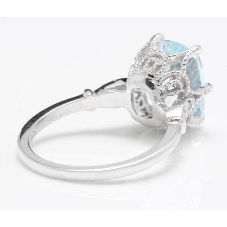 Women's 3.08 Carats Natural Aquamarine and Diamond 14k White Gold Ring For Sale